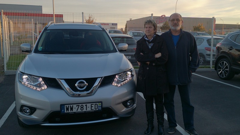 Avis-mandataire-auto-Emotors--Nissan-x-trail-tekna-dci-130-4x4-7places-.
