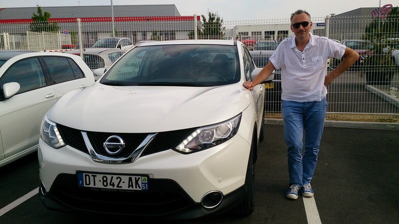 Avis-mandataire-auto-Emotors--Nissan-qashqai-connect-edition-dci-110-4x2-.