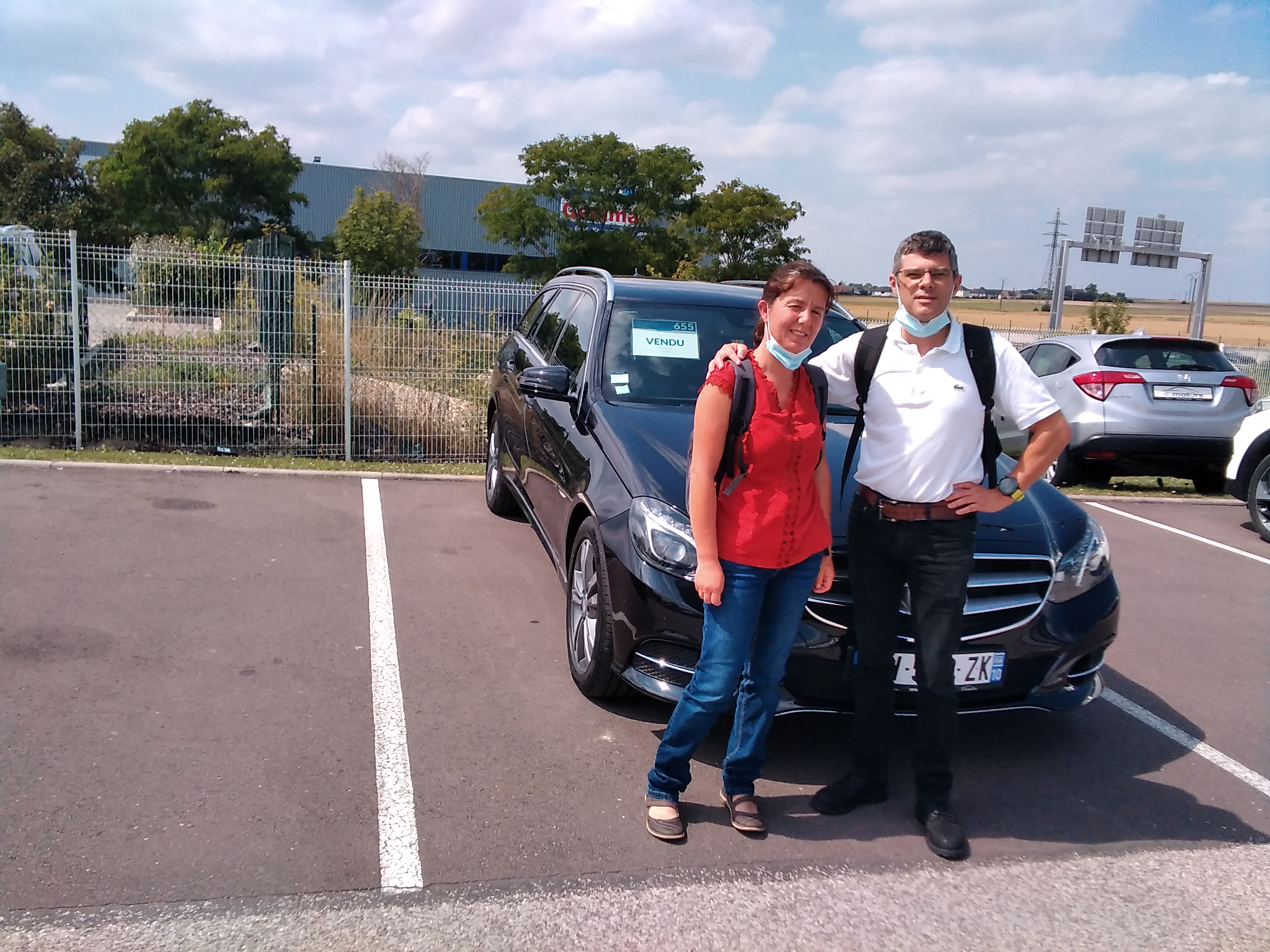 Avis-mandataire-auto-Emotors-Mercedes-Classe-e-break-220-bluetec.