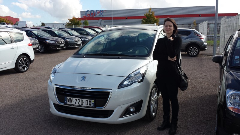 Avis-mandataire-auto-Emotors--Peugeot-5008-allure-bluehdi-120-plus-7places-.