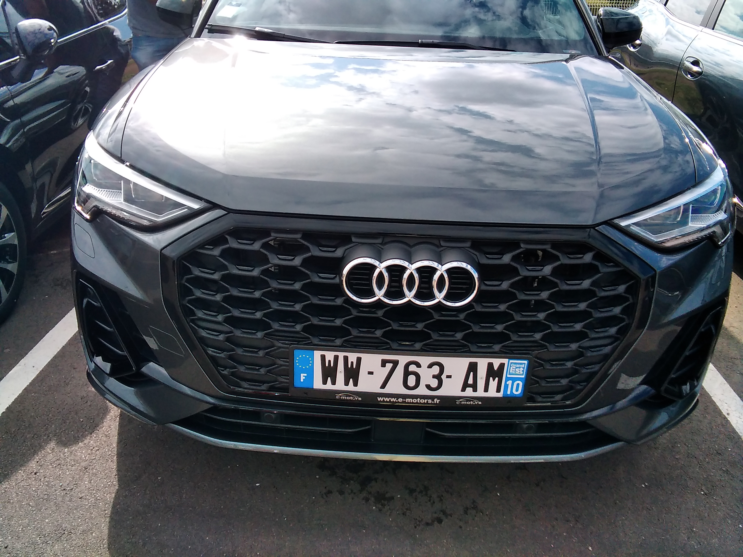 Avis-mandataire-auto-Emotors-Audi-Q3-sportback-S-line-sur-quip-tdi-150-s-tronic-7.
