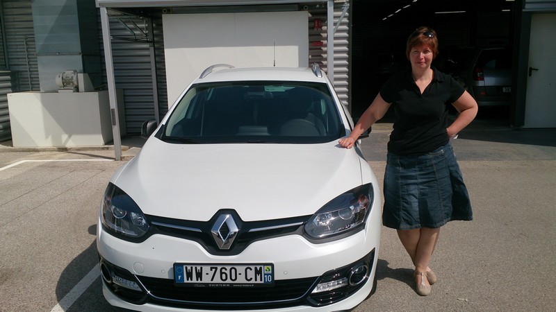 Avis-mandataire-auto-Emotors--Renault-megane-iii-estate-bose-dci-130-energy-plus-visio-.