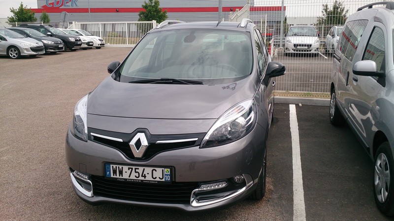 Avis-mandataire-auto-Emotors--Renault-grand-sc-nic-iii-bose-dci-130-energy-7places-.
