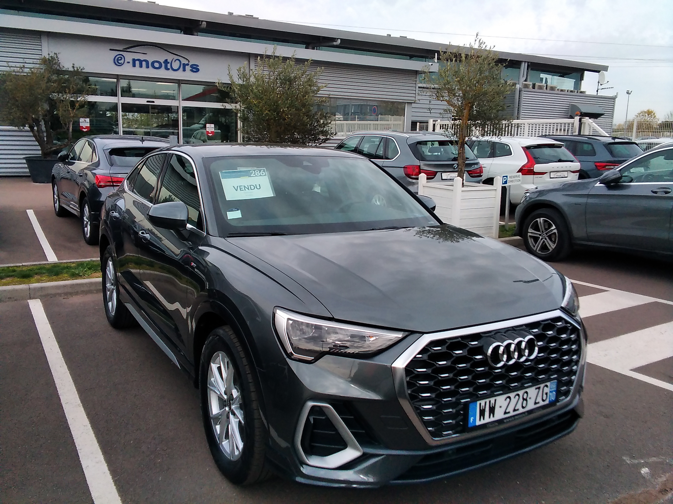 Avis-mandataire-auto-Emotors-Audi-Q3-sportback-S-line-tdi-150-s-tronic-7.