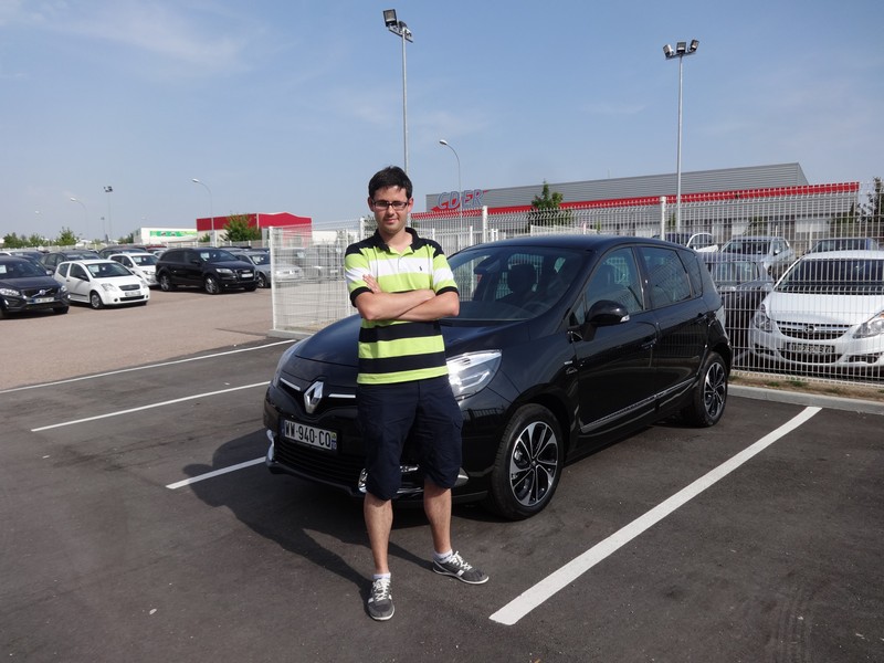 Avis-mandataire-auto-Emotors--Renault-scenic-iii-bose-tce-130-energy-.