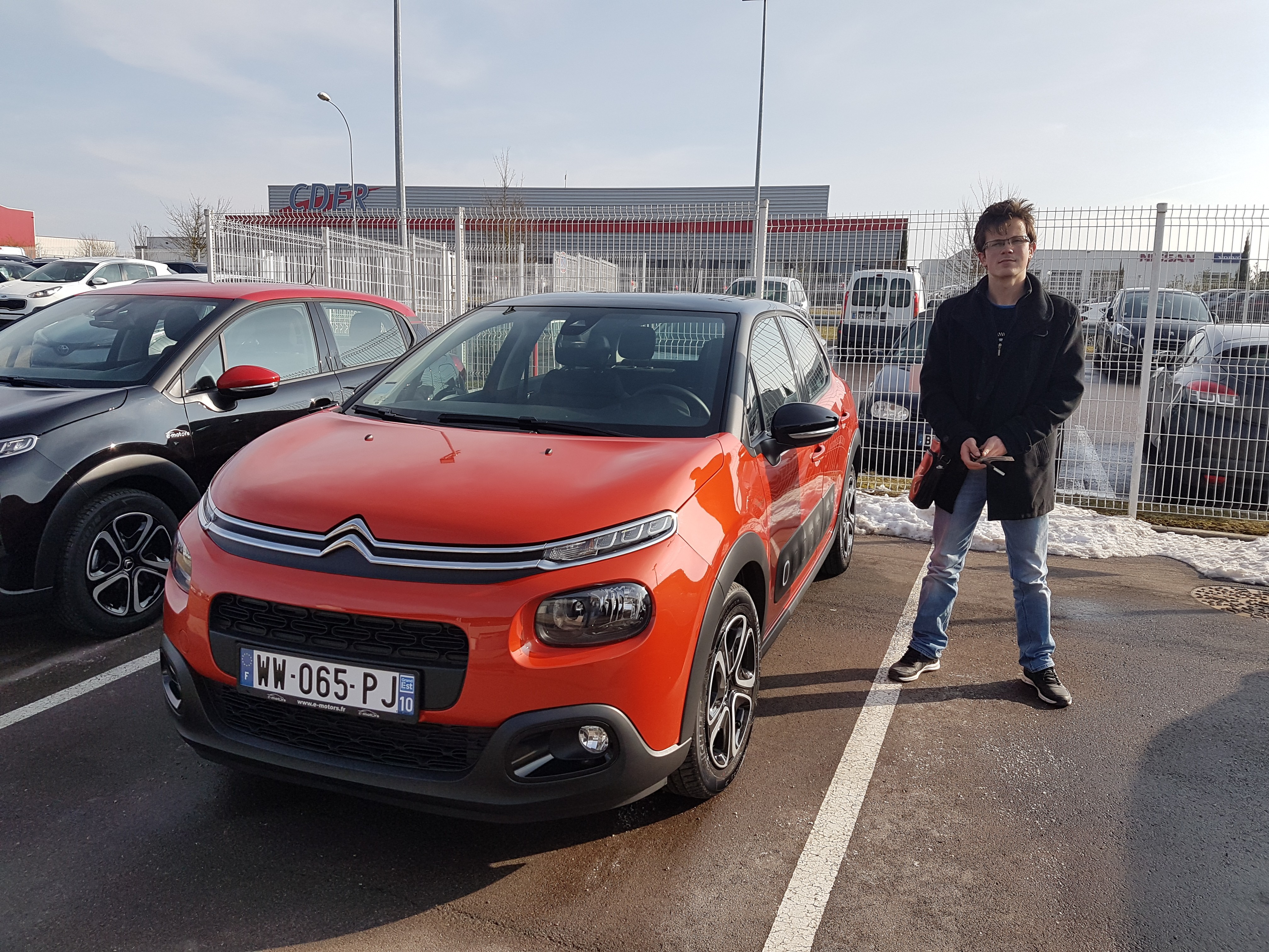 Avis-mandataire-auto-Emotors-Citroen-C3-Shine-puretech-82.