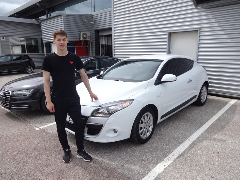 Avis-mandataire-auto-Emotors-Renault-Megane-iii-coupe-M-gane-iii-coup-privil-ge-dci-130-plus-x-non.