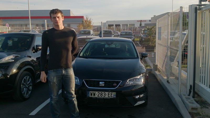 Avis-mandataire-auto-Emotors--Seat-leon-fr-tdi-150-5p-.