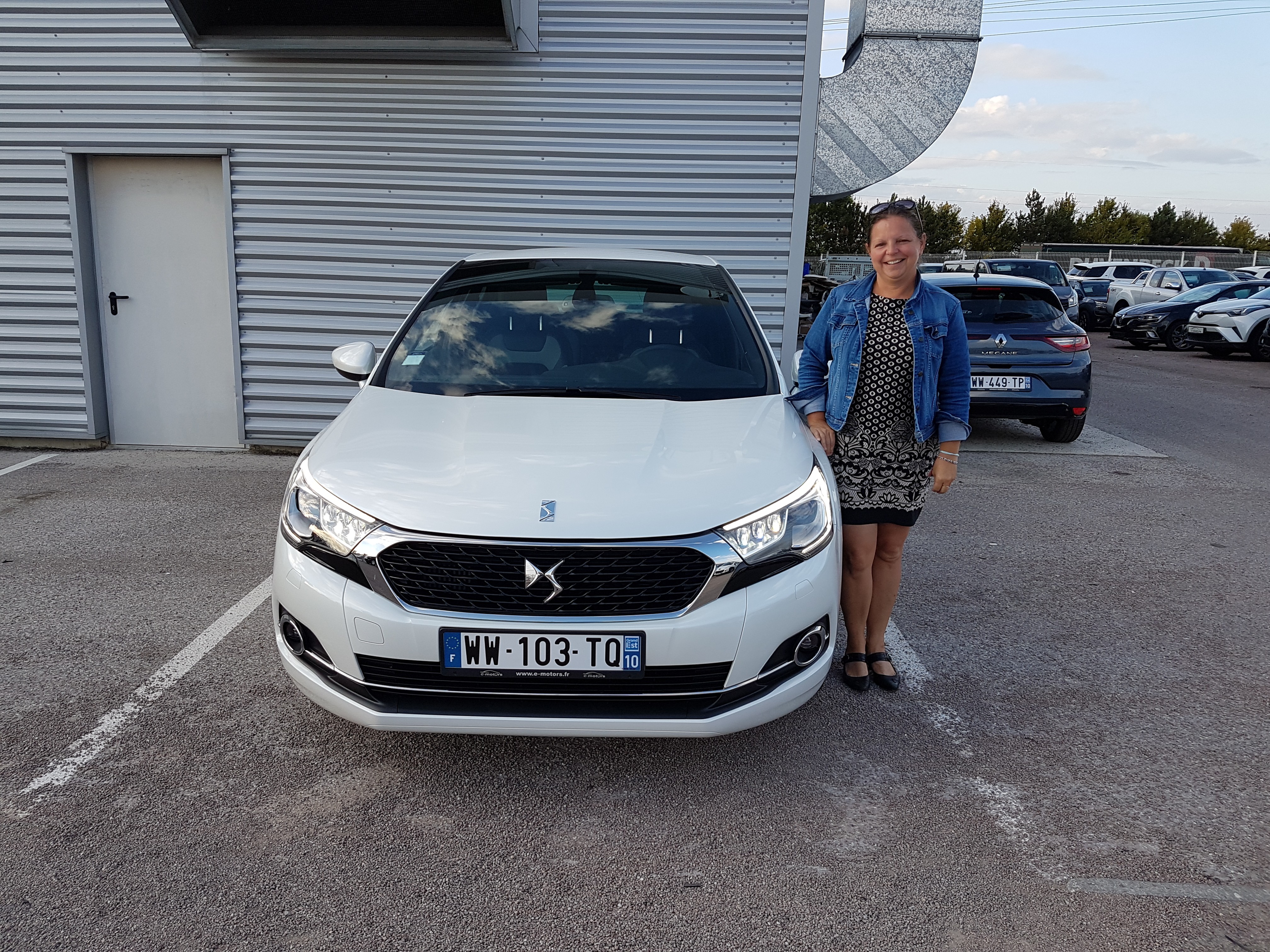 Avis-mandataire-auto-Emotors-Ds-Ds4-Sport-chic-bluehdi-120-s-s-eat6.