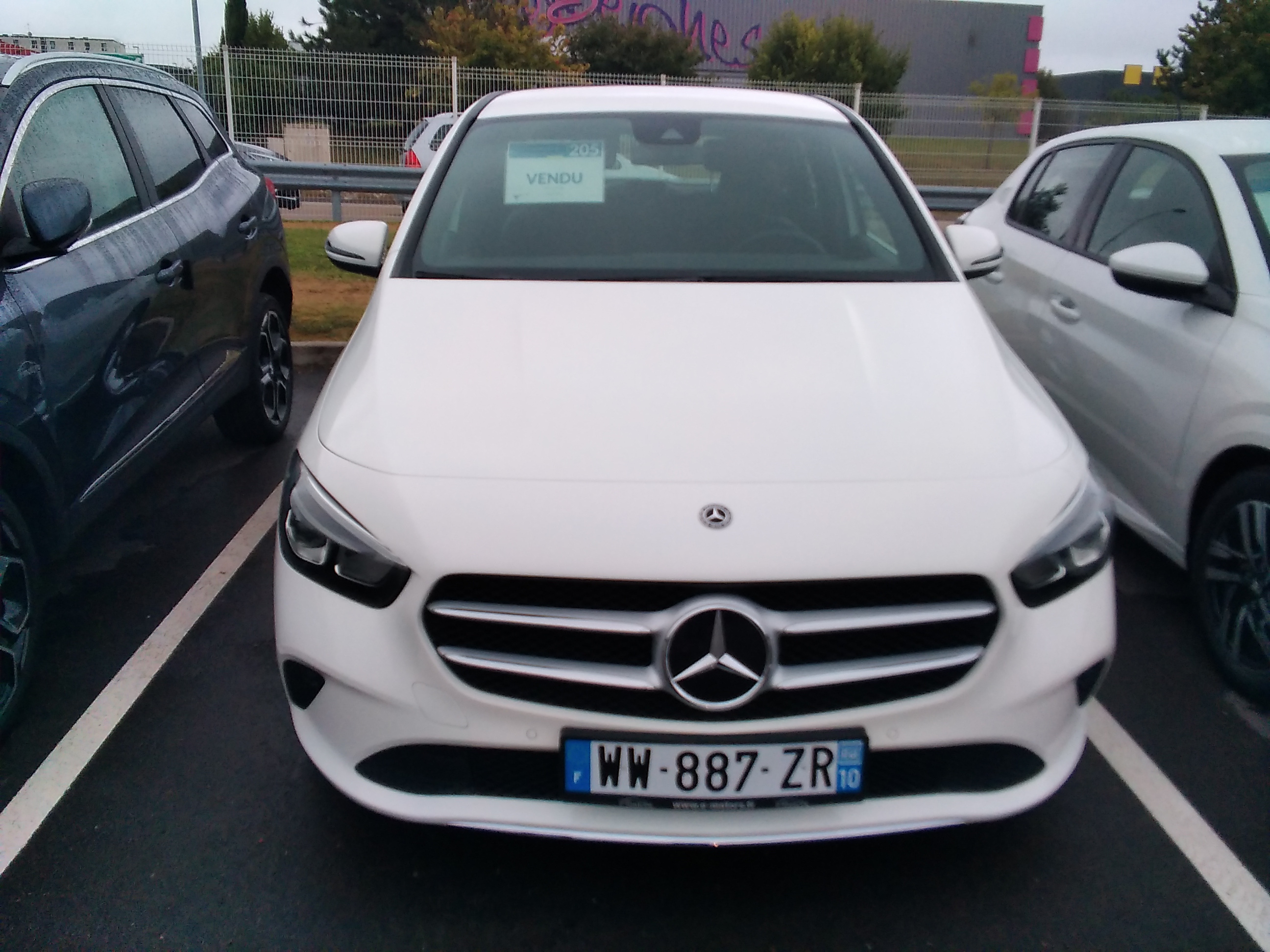 Avis-mandataire-auto-Emotors-Mercedes-Classe-b-Style-line-edition-180-d-7g-dct.
