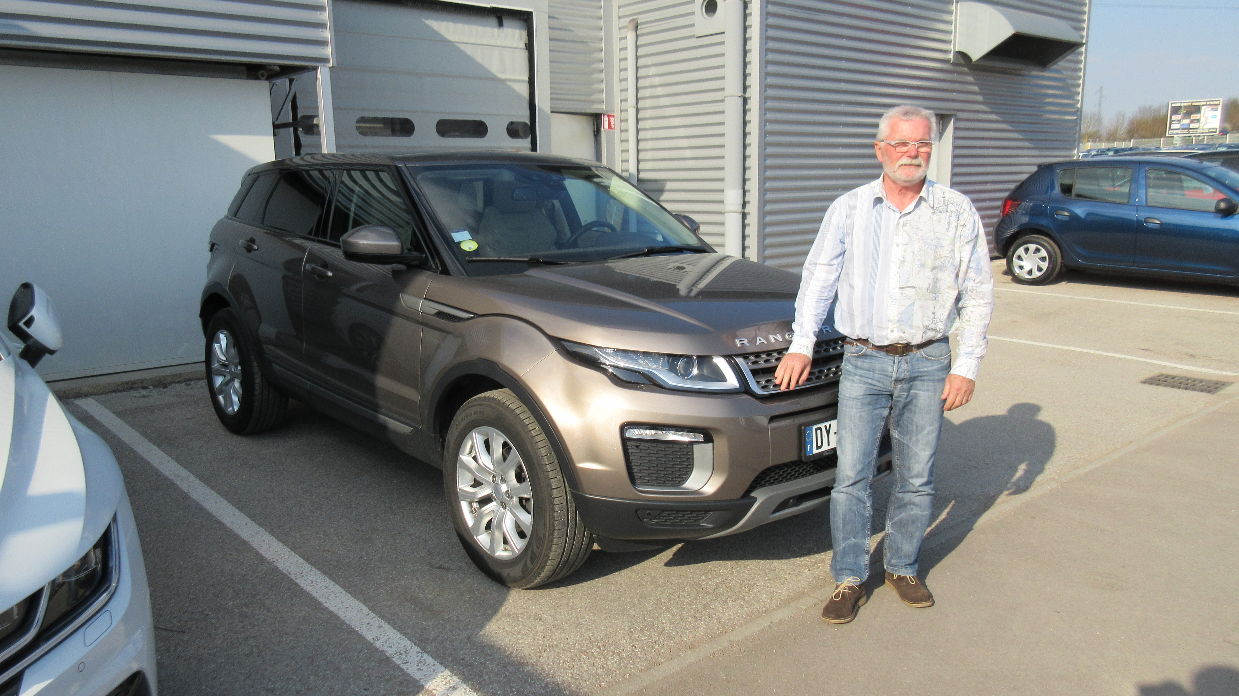 Avis-mandataire-auto-Emotors-Land rover-Range-rover-evoque-Se-ed4-150-4x2-plus-toit-pano.
