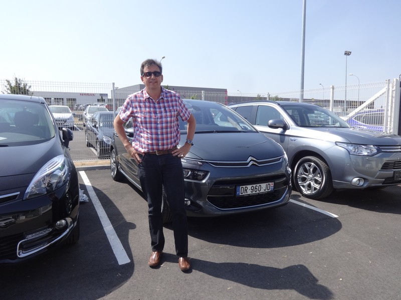 Avis-mandataire-auto-Emotors--Citroen-c4-picasso-exclusive-bluehdi-120-plus-x-non-.