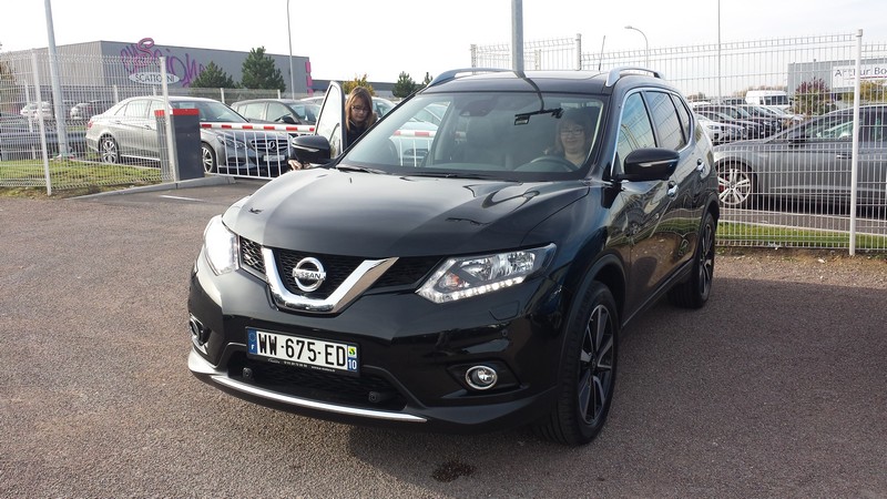 Avis-mandataire-auto-Emotors--Nissan-x-trail-connect-edition-dci-4x4-7-places-.