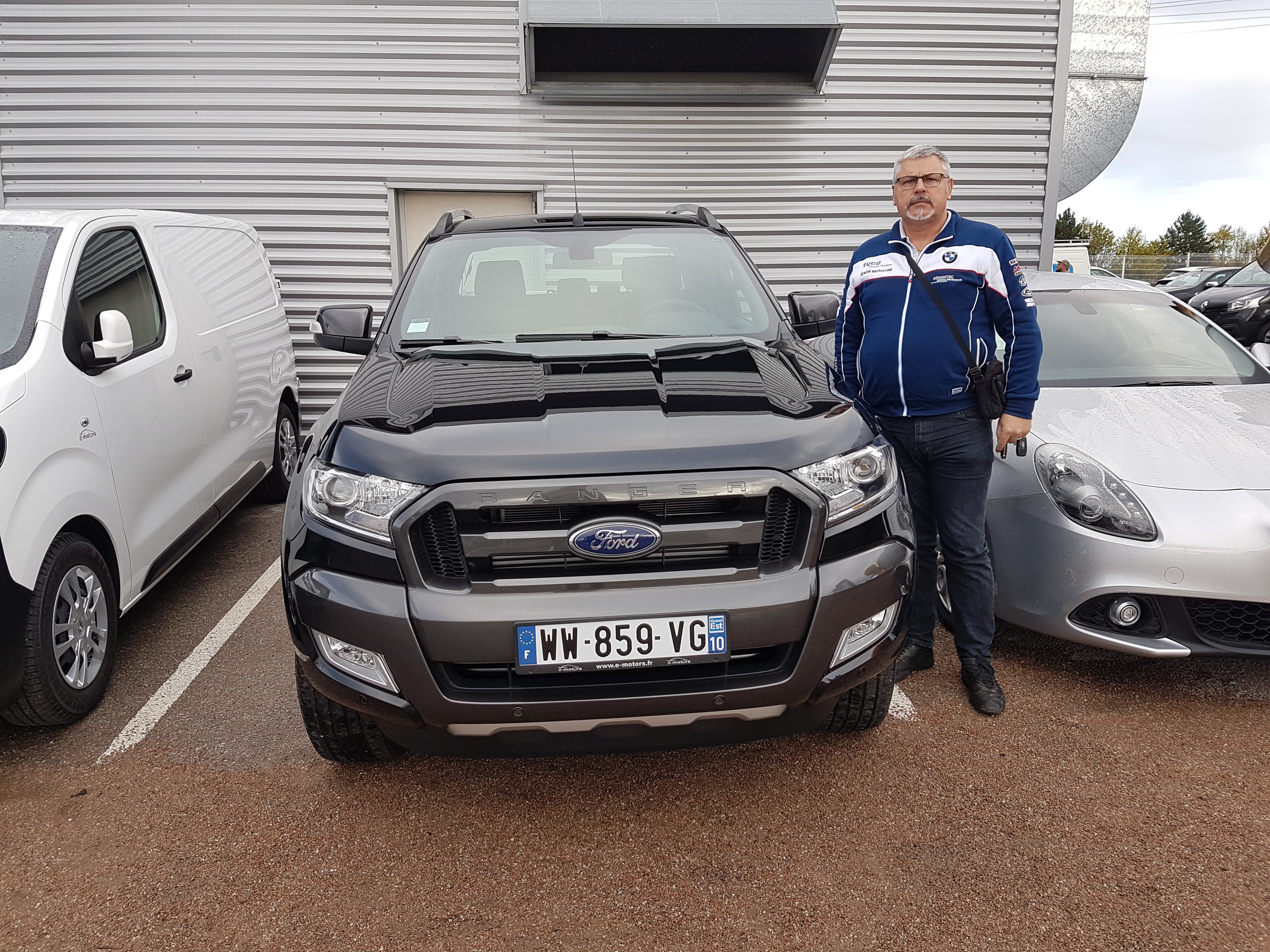 Avis-mandataire-auto-Emotors-Ford-Ranger-Double-cabine-wildtrak-tdci-200-4x4-automatique.