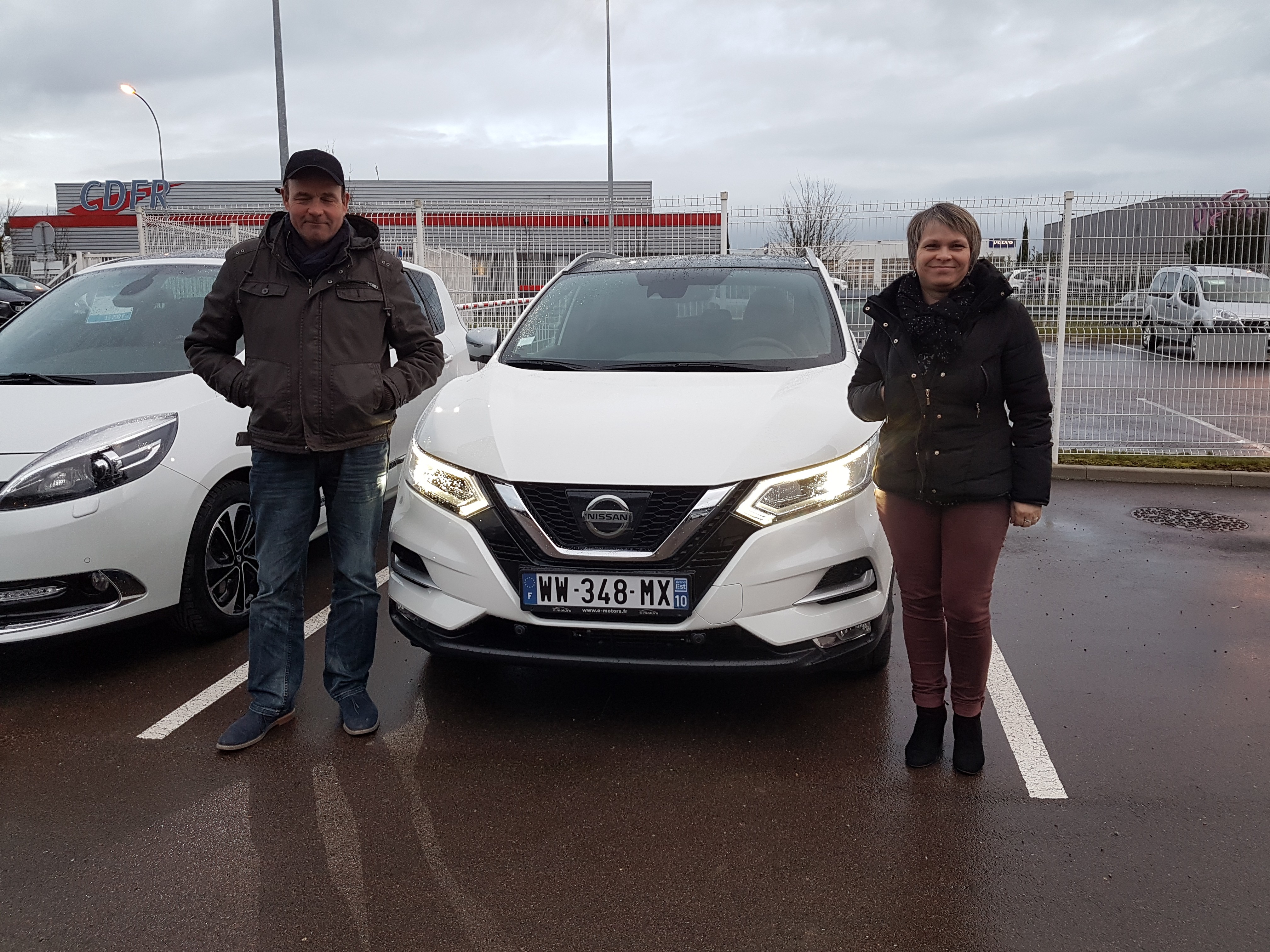 Avis-mandataire-auto-Emotors-Nissan-Qashqai-Tekna-plus-dci-130-xtronic-4x2.