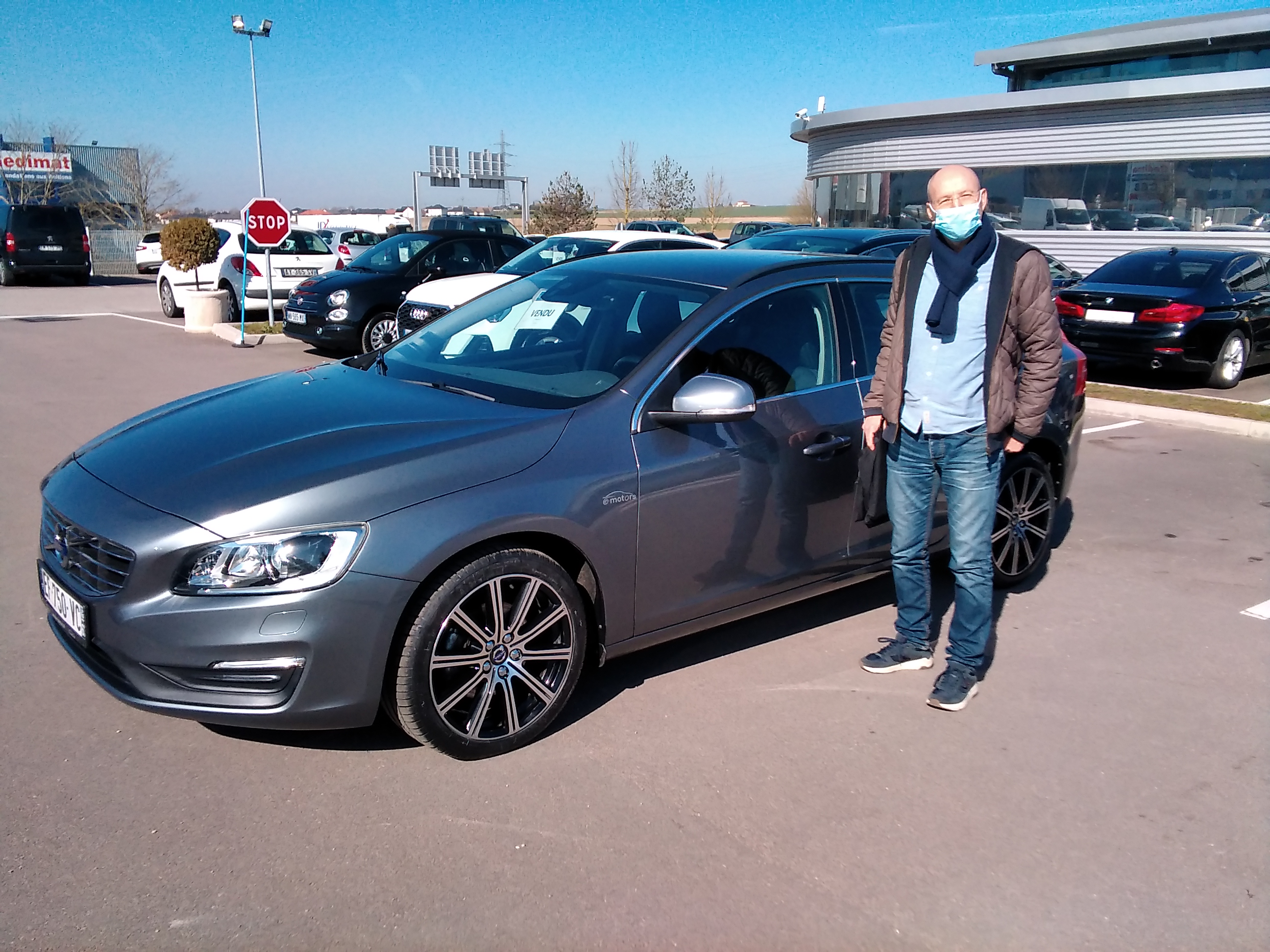 Avis-mandataire-auto-Emotors-Volvo-V60-D3-150-ch-stop-start-geartronic-6-oversta-edition.