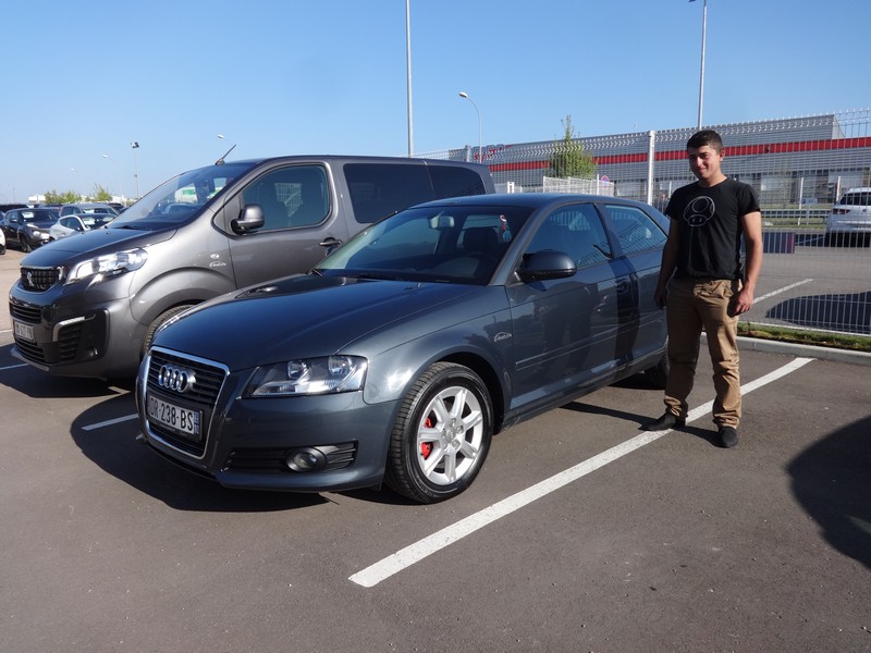 Avis-mandataire-auto-Emotors-Audi-A3-Ambition-tdi-140-3portes-plus-cuir.