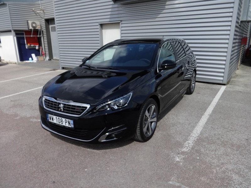 Avis-mandataire-auto-Emotors-Peugeot-308-sw-Gt-line-bluehdi-120-plus-toit-vitr.