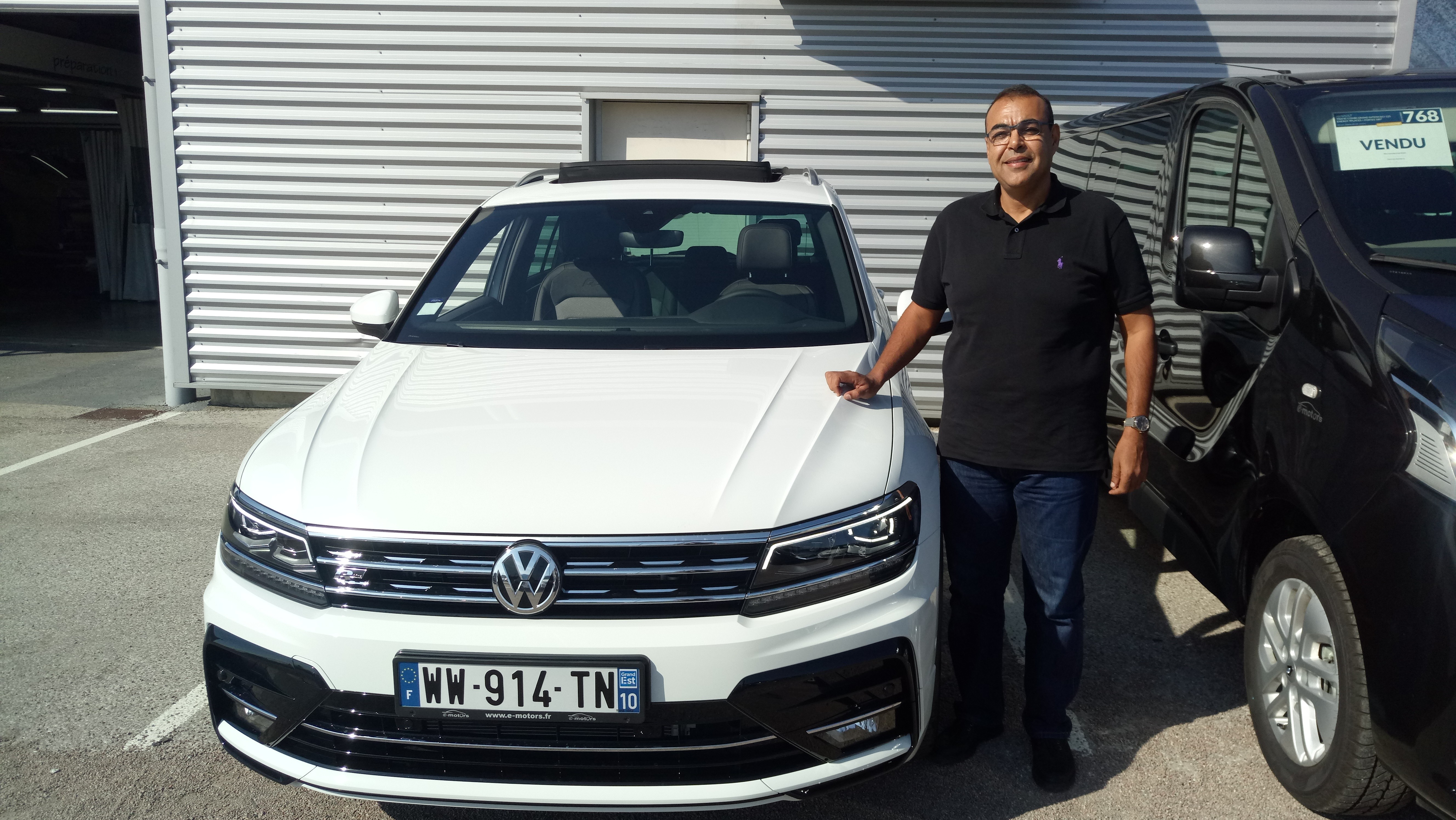 Avis-mandataire-auto-Emotors-Volkswagen-Tiguan-Carat-r-line-tdi-190-4motion-dsg7.