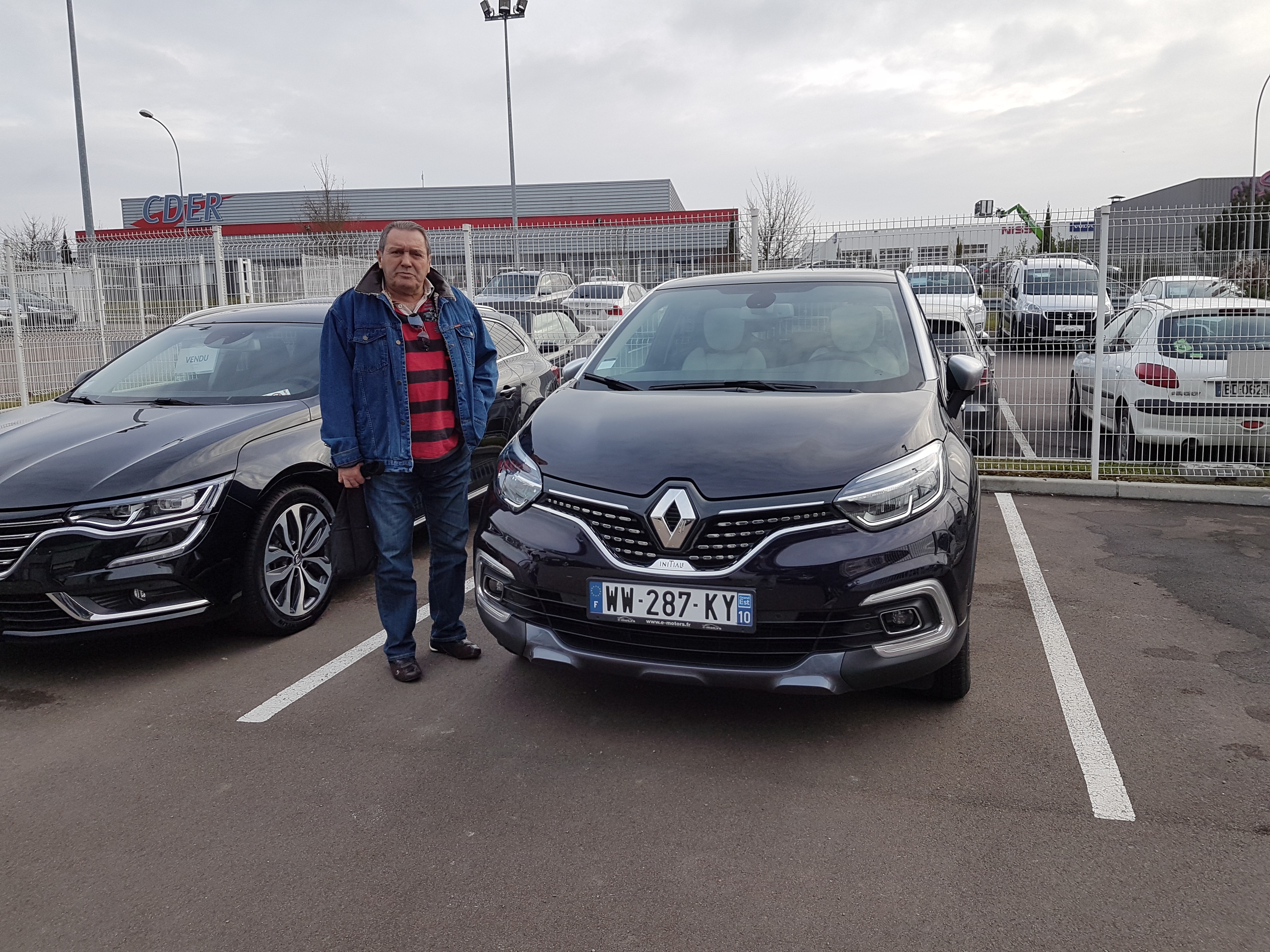 Avis-mandataire-auto-Emotors-Renault-Captur-Initiale-paris-tce-120-energy-edc.