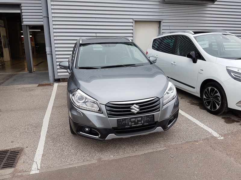 Avis-mandataire-auto-Emotors-Suzuki-Sx4-s-cross-Style-ddis-120.