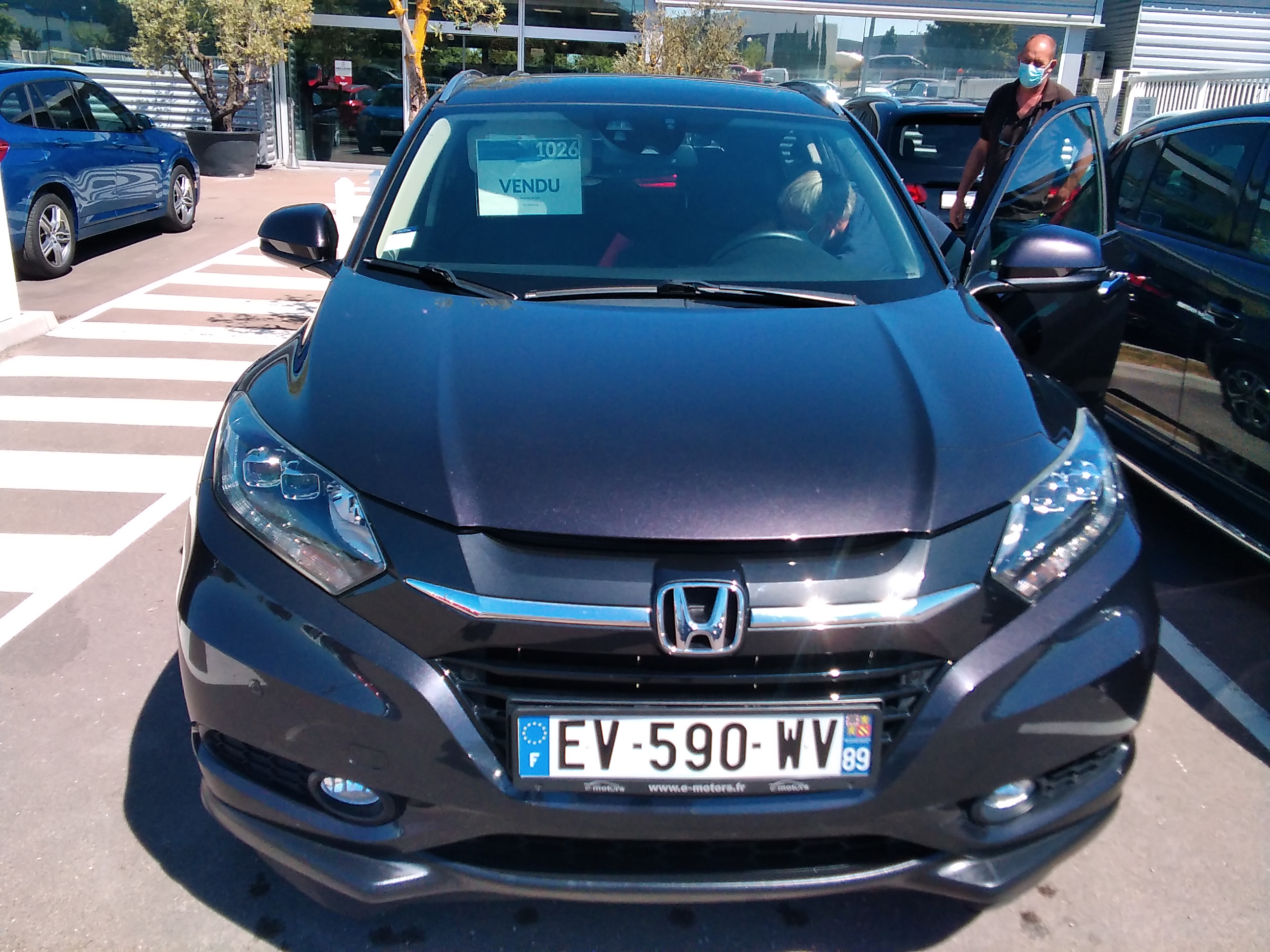 Avis-mandataire-auto-Emotors-Honda-Hr-v-1-6-i-dtec-elegance.