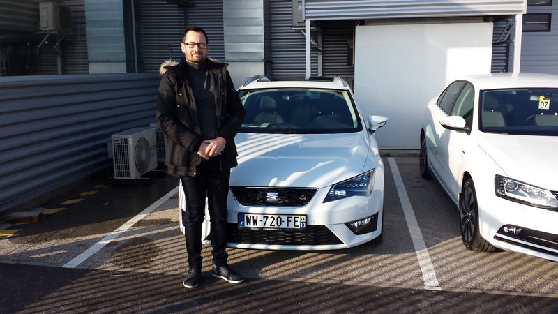 Avis-mandataire-auto-Emotors--Seat-leon-st-fr-tdi-184-dsg-5p-.