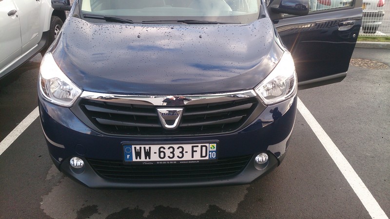 Avis-mandataire-auto-Emotors--Dacia-lodgy-silver-line-dci-110-7places-.