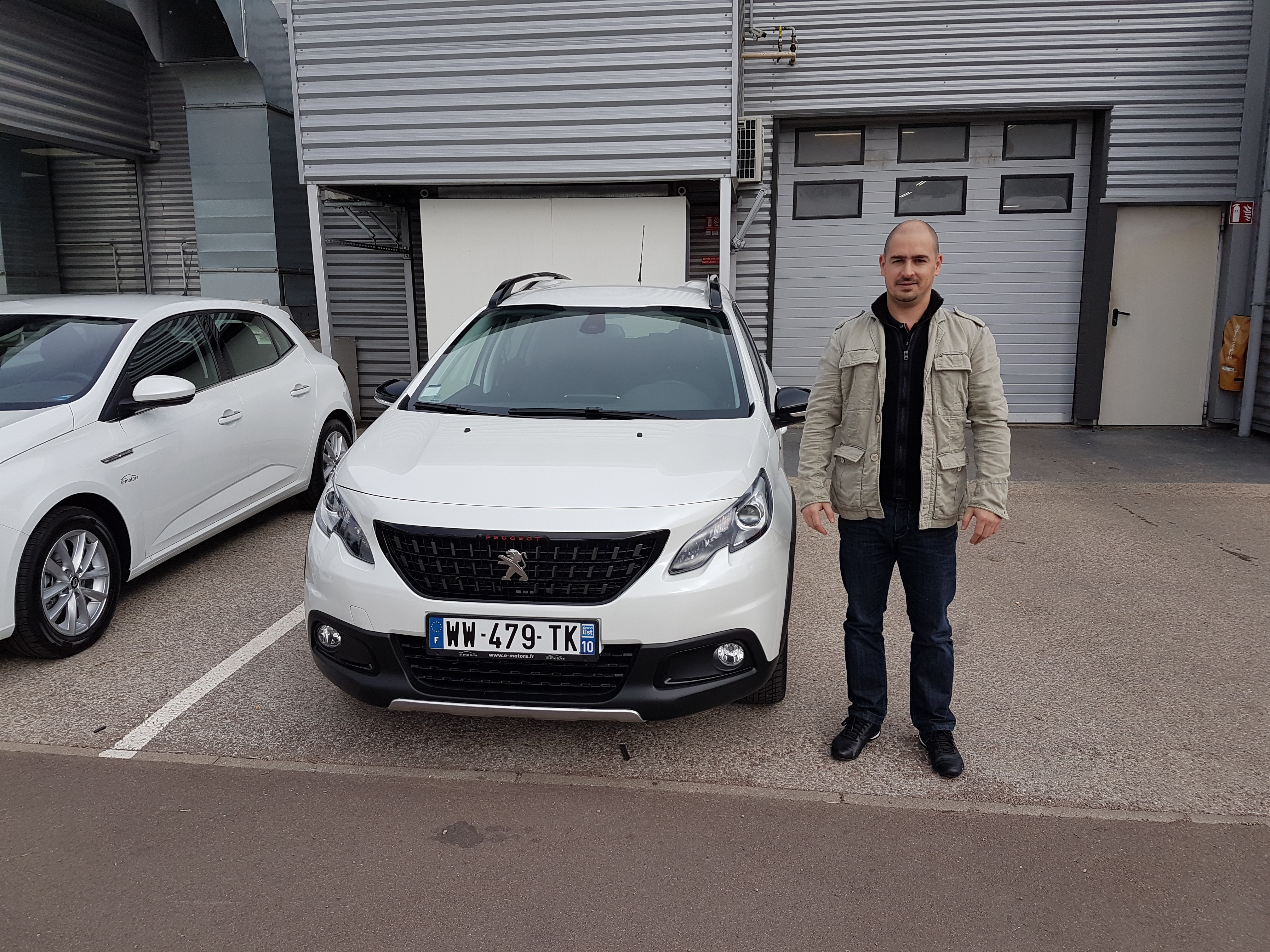 Avis-mandataire-auto-Emotors-Peugeot-2008-Gt-line-puretech-130-s-s.