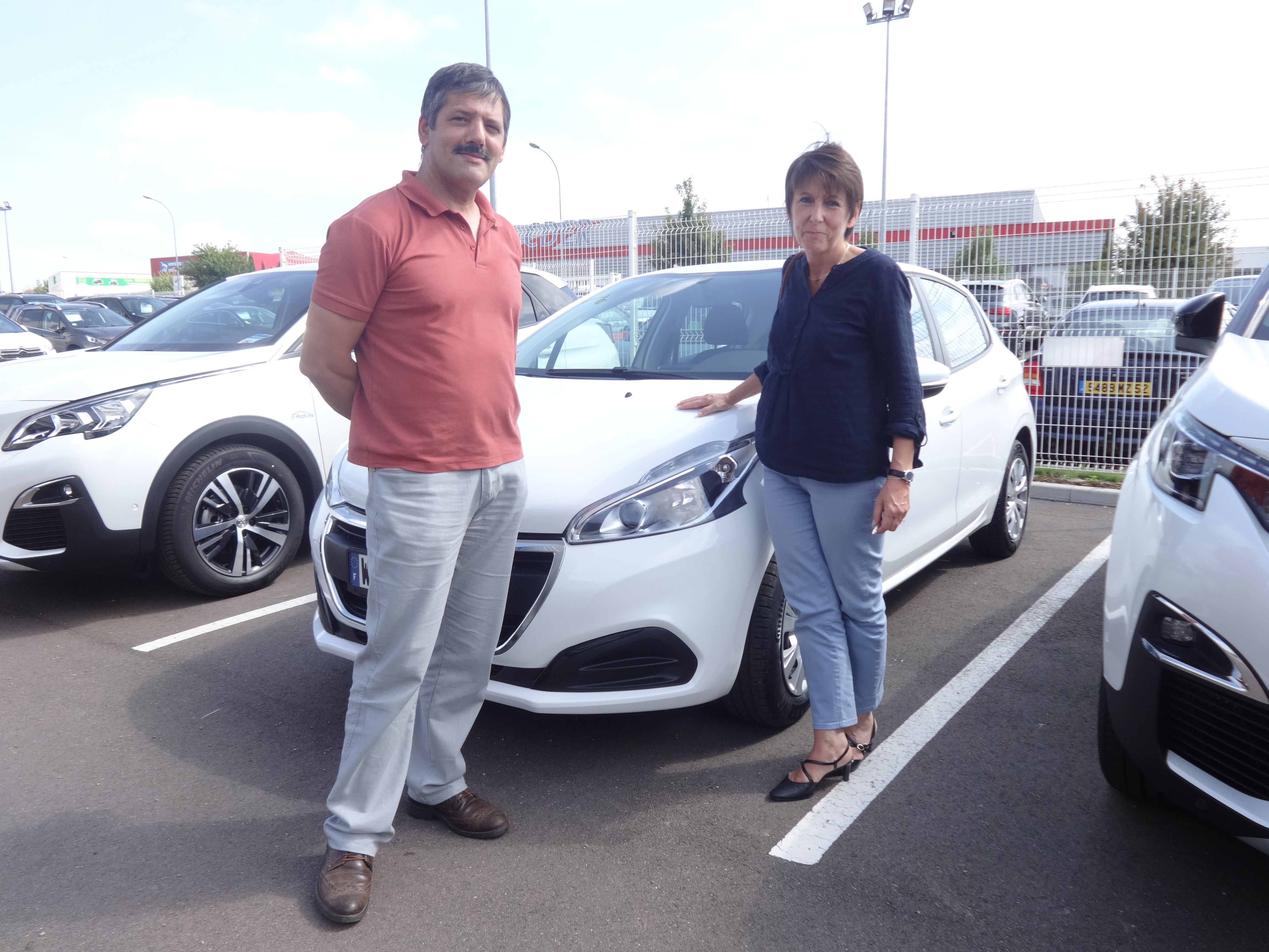 Avis-mandataire-auto-Emotors-Peugeot-208-Active-gpl-puretech-82-5portes.
