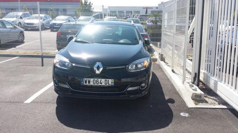 Avis-mandataire-auto-Emotors--Renault-megane-iii-estate-bose-tce-130-edc-plus-toit-vitr-.
