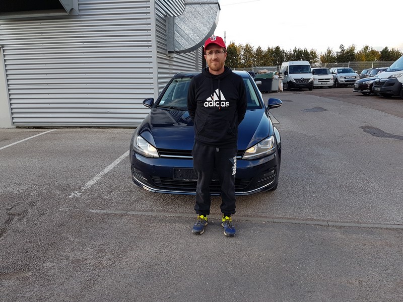 Avis-mandataire-auto-Emotors-Volkswagen-Passat-Confortline-tdi-140.