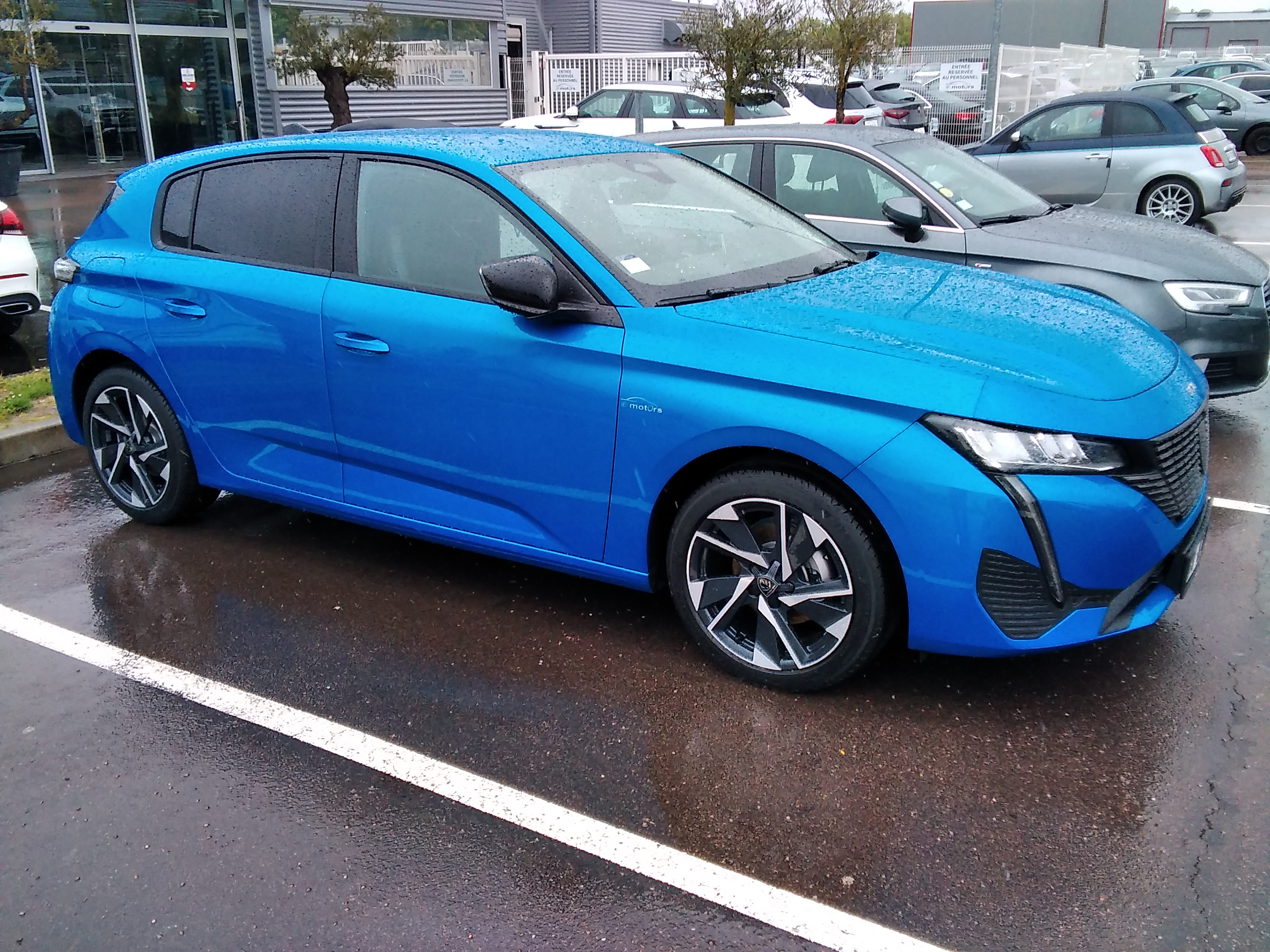 Avis-mandataire-auto-Emotors-Peugeot-308-Allure-pack-puretech-130-eat8.