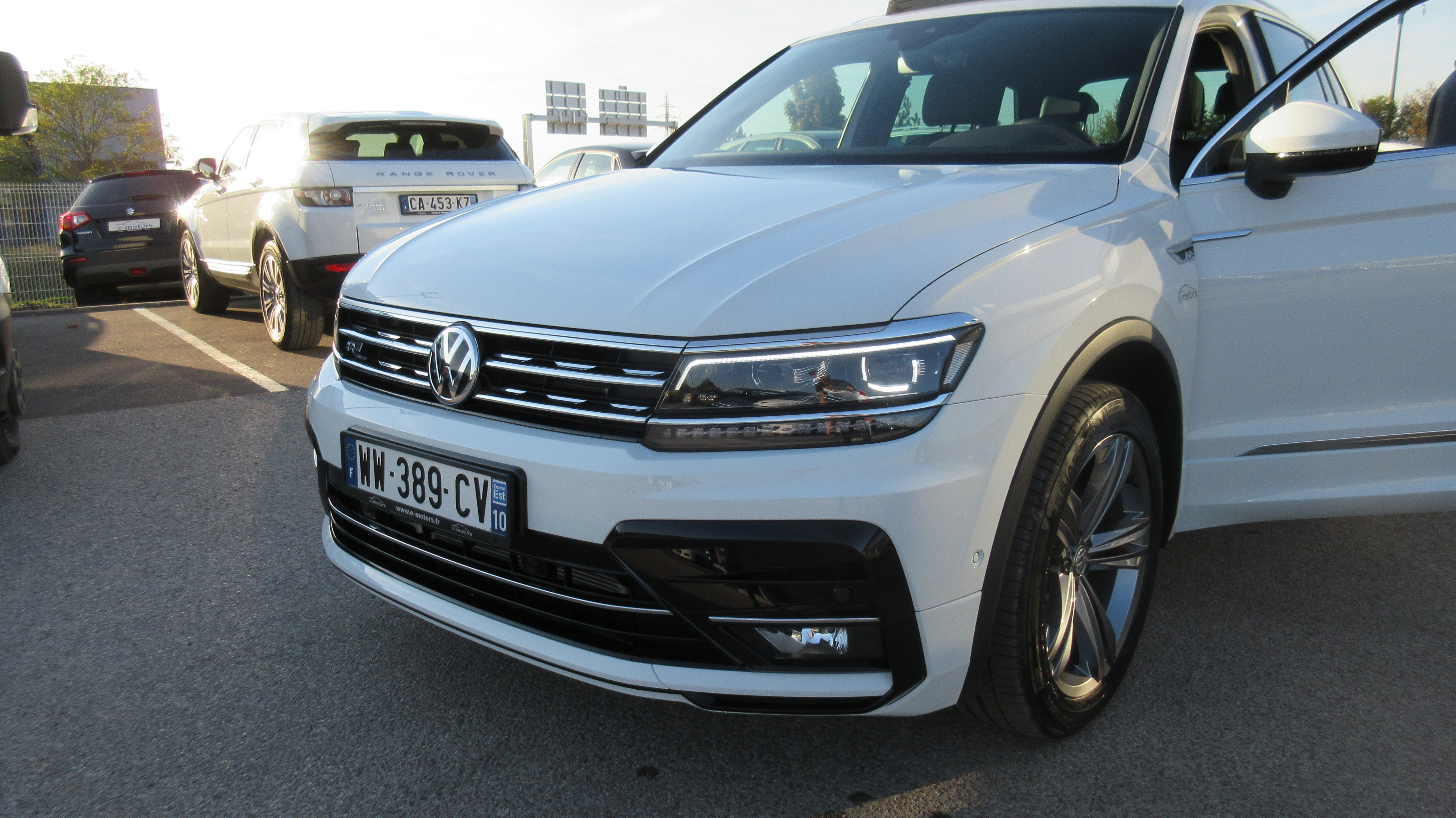 Avis-mandataire-auto-Emotors-Volkswagen-Tiguan-Carat-r-line-tdi-190-4motion-dsg7.