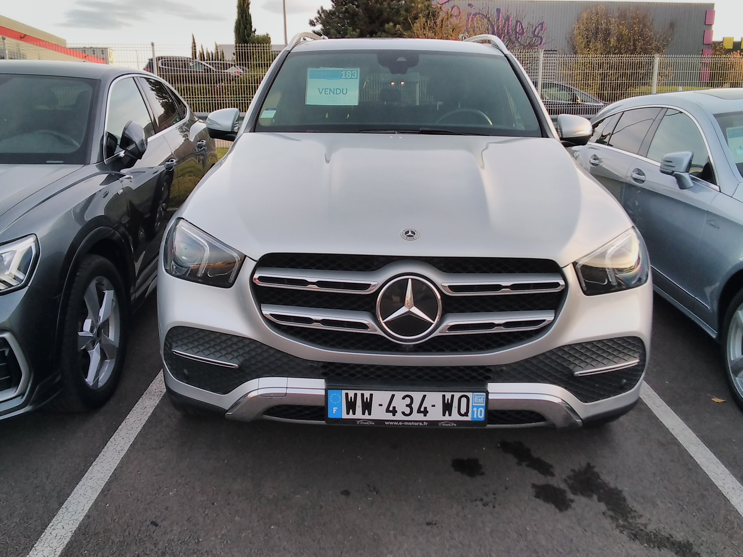 Avis-mandataire-auto-Emotors-Mercedes-Gle-350-de-194-plus-136ch-4-matic-plus-options.