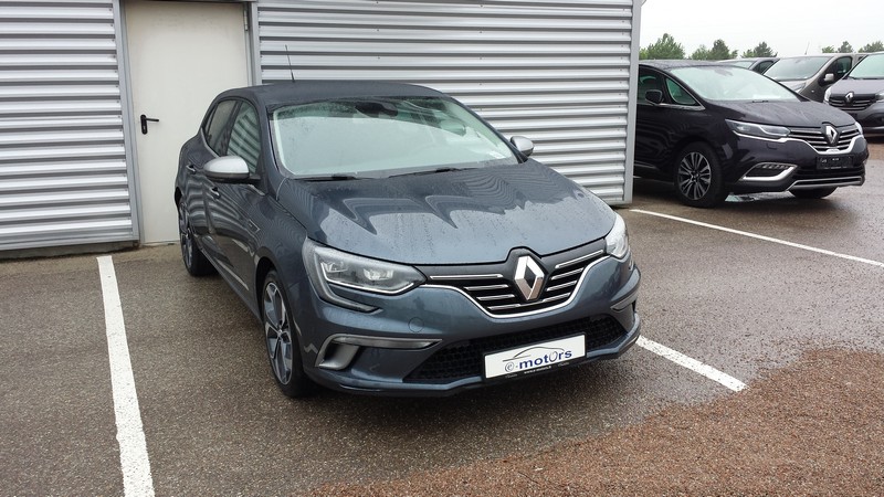 Avis-mandataire-auto-Emotors-Renault-Megane-iv-berline-M-gane-iv-berline-gt-line-tce-130-energy.