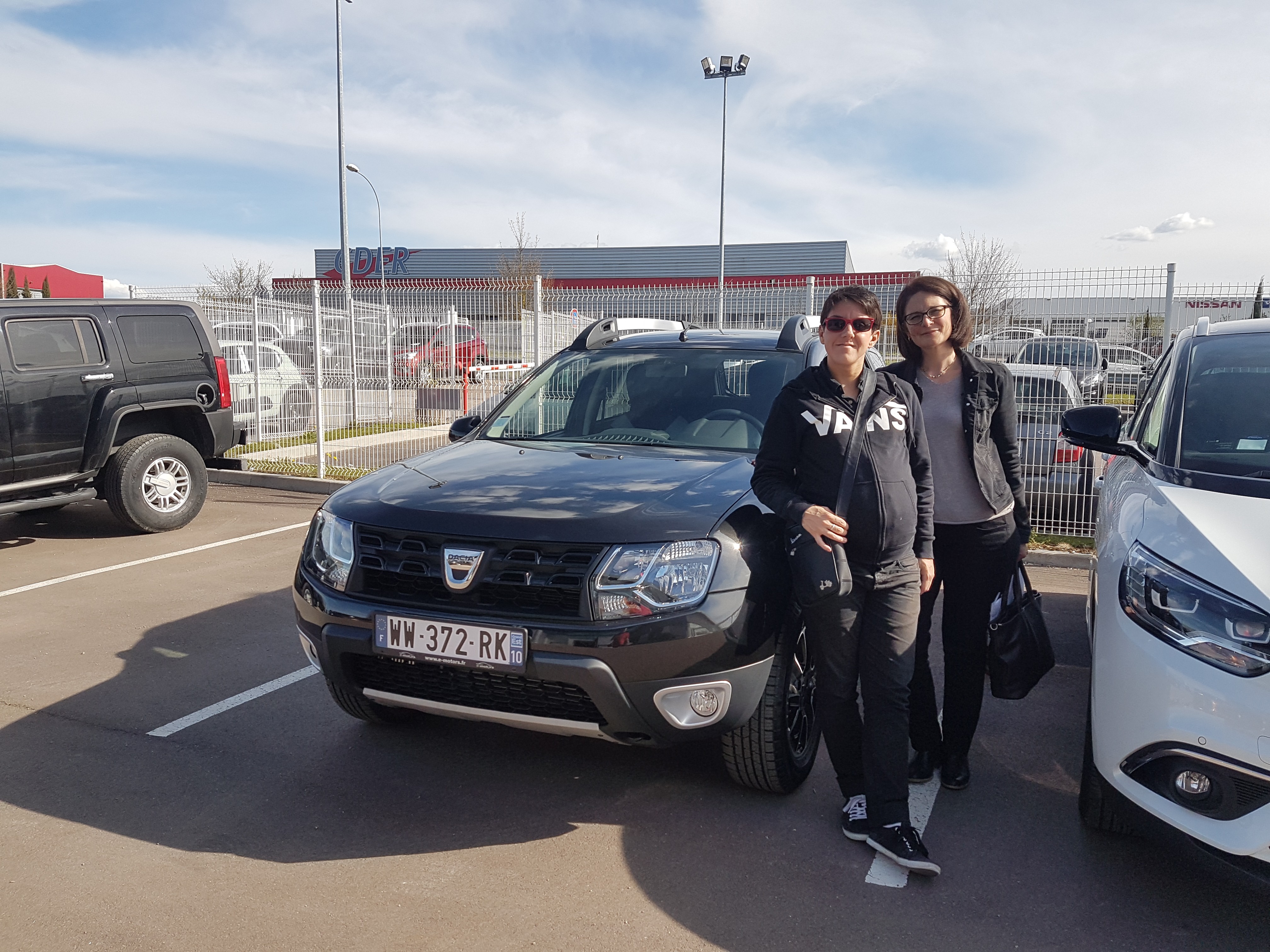 Avis-mandataire-auto-Emotors-Dacia-Duster-Black-touch-dci-110-4x2.