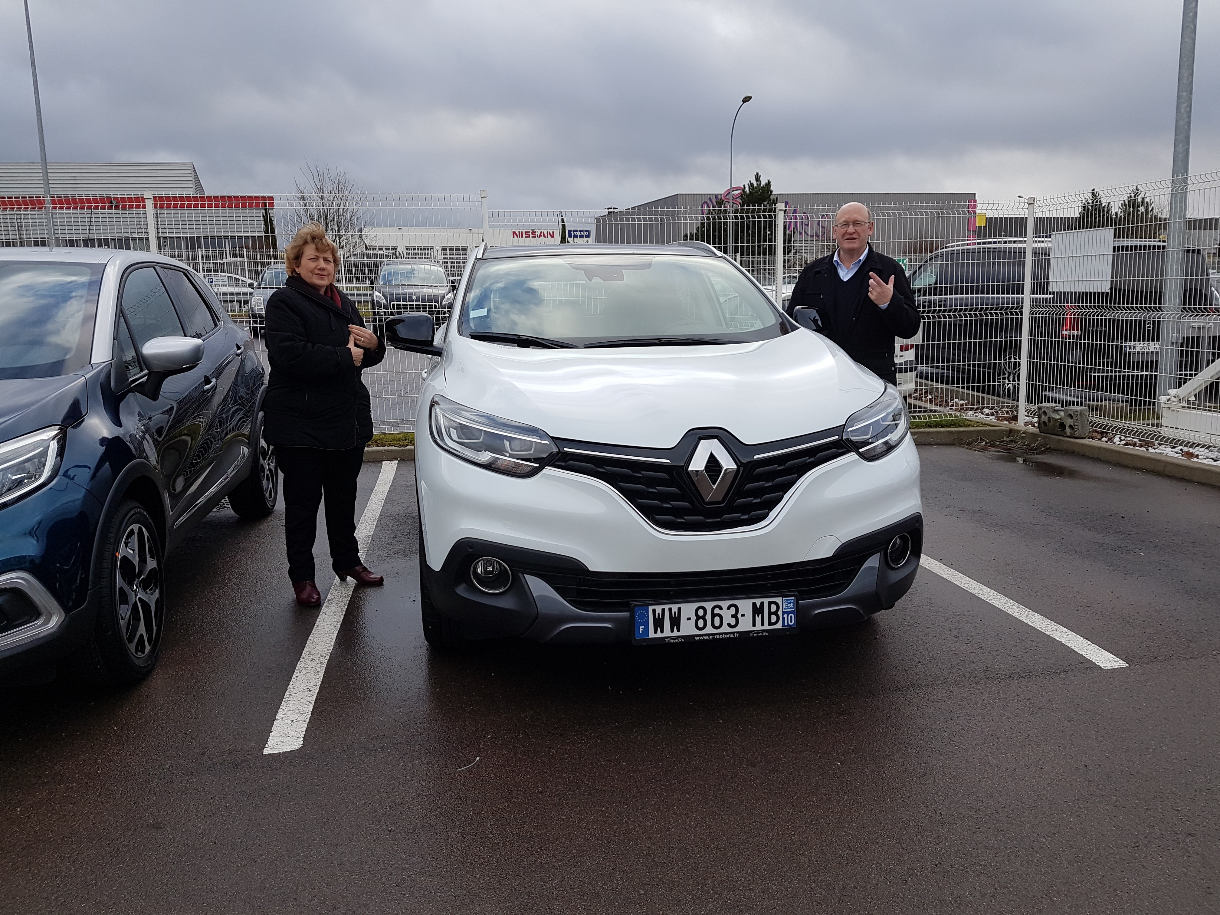 Avis-mandataire-auto-Emotors-Renault-Kadjar-Intens-dci-130-energy-x-tronic-plus-toit-vitr-s-bose.