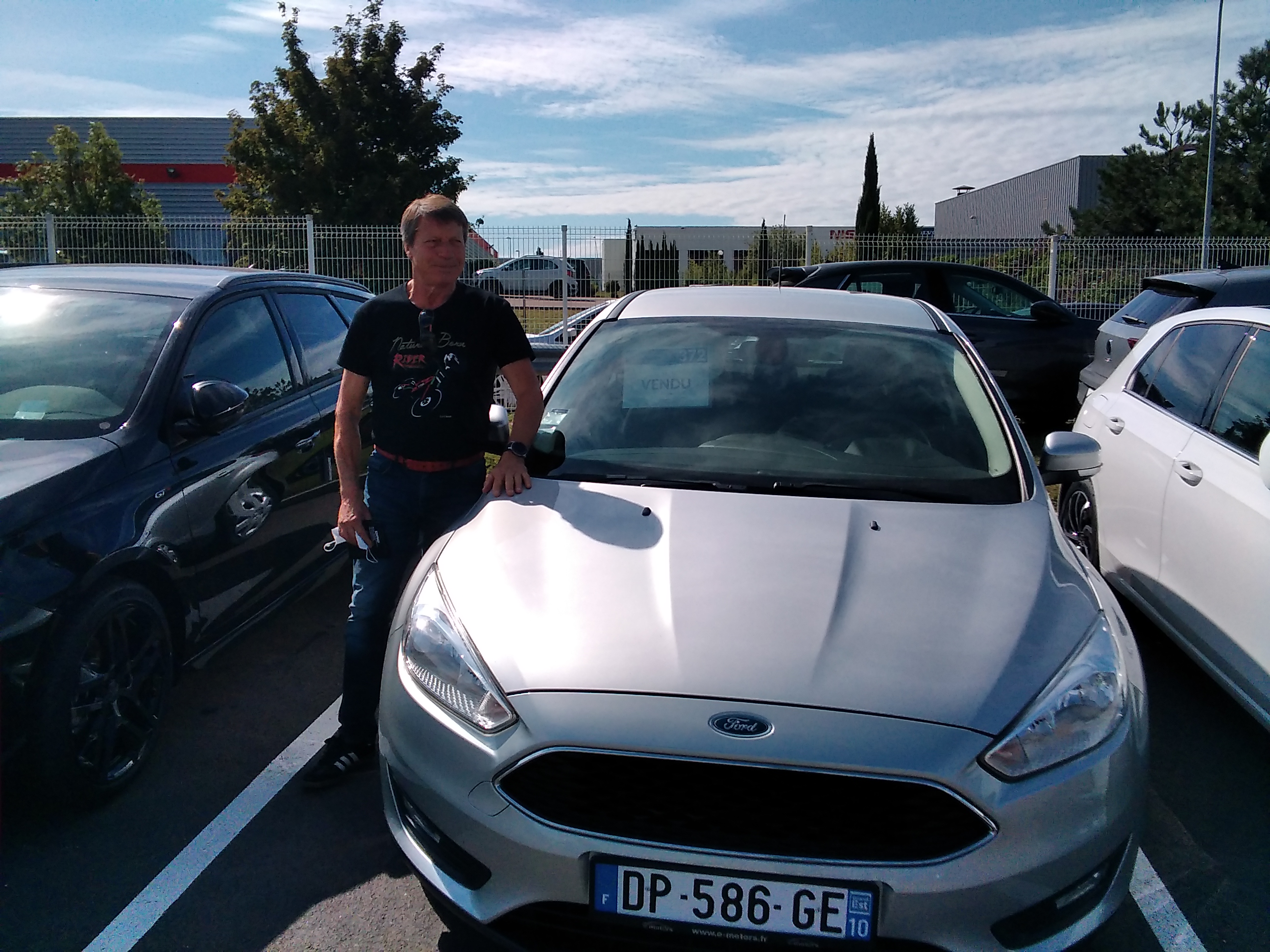 Avis-mandataire-auto-Emotors-Ford-Focus-1-5-tdci-95-s-s-trend.