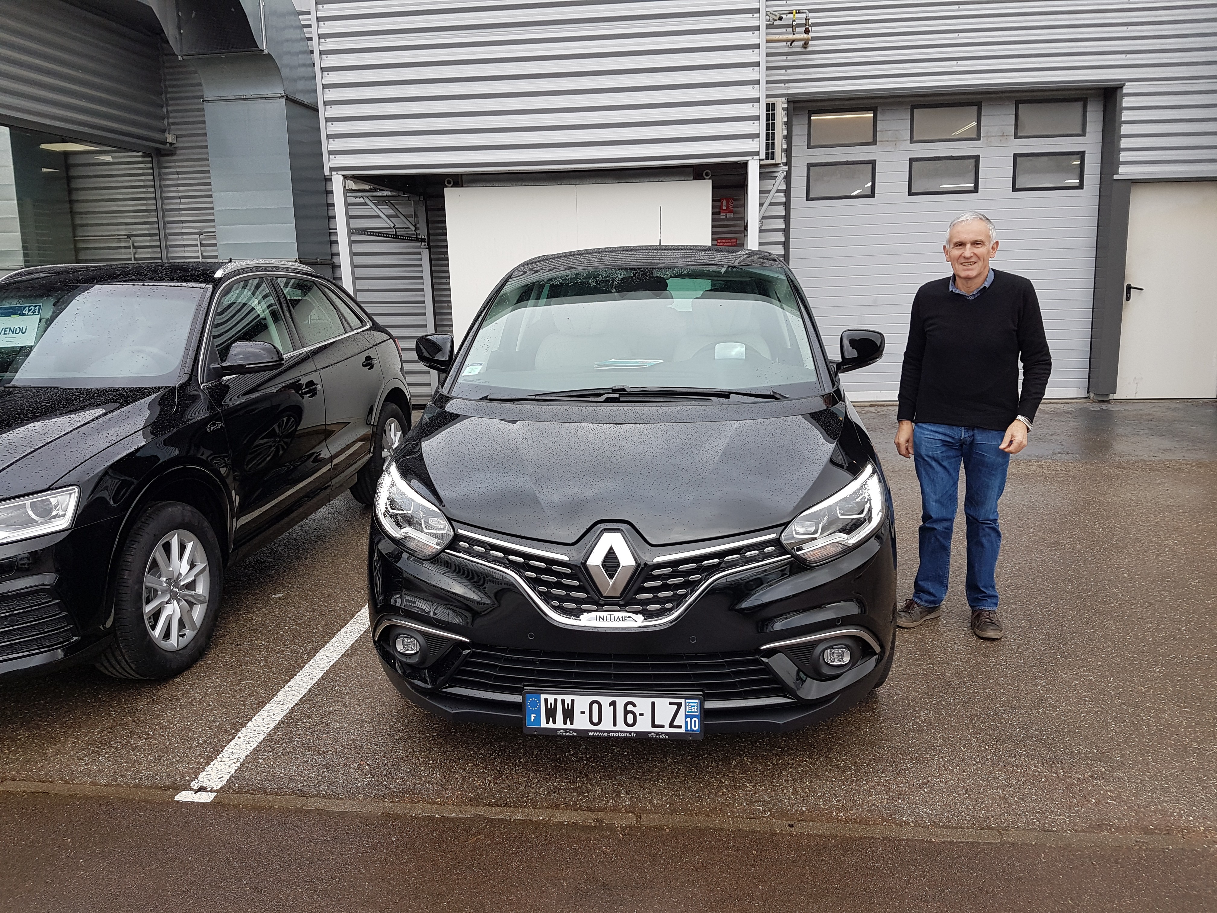 Avis-mandataire-auto-Emotors-Renault-Scenic-Initiale-paris-dci-160-energy-edc.