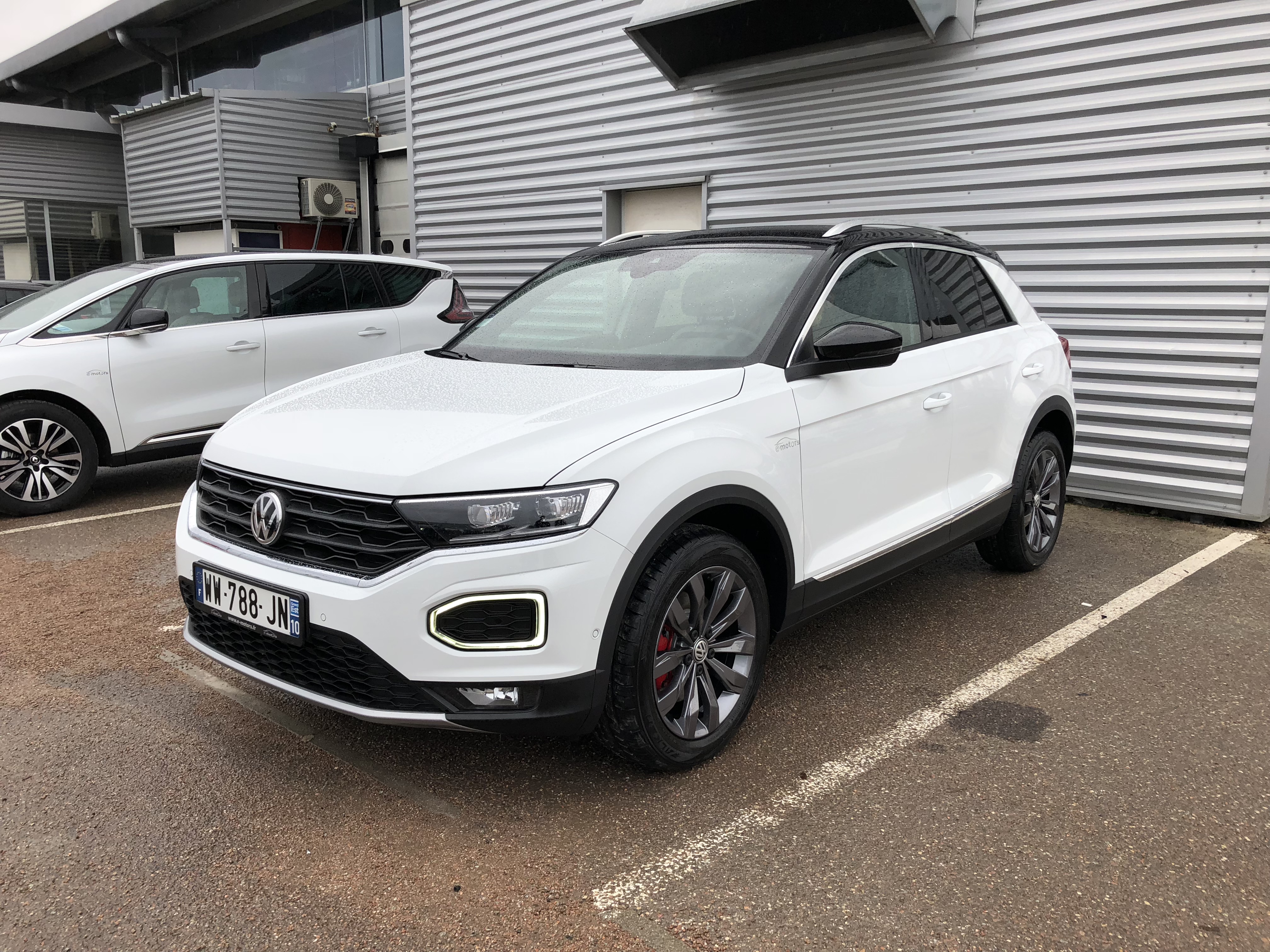 Avis-mandataire-auto-Emotors-Volkswagen-T-roc-Carat-tsi-150-dsg7.