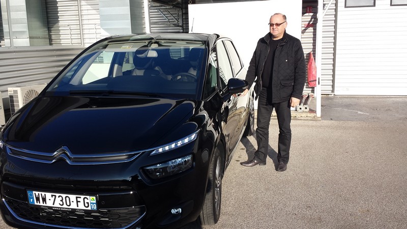 Avis-mandataire-auto-Emotors--Citroen-c4-picasso-exclusive-bluehdi-150-s-s-eat6-.