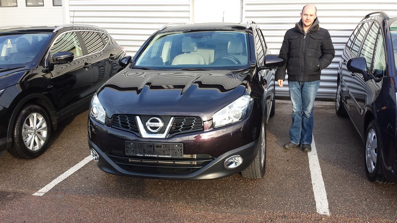 Avis-mandataire-auto-Emotors--Nissan-qashqai-tekna-dci-130-4x2-plus-avm-plus-pack-chrome-.