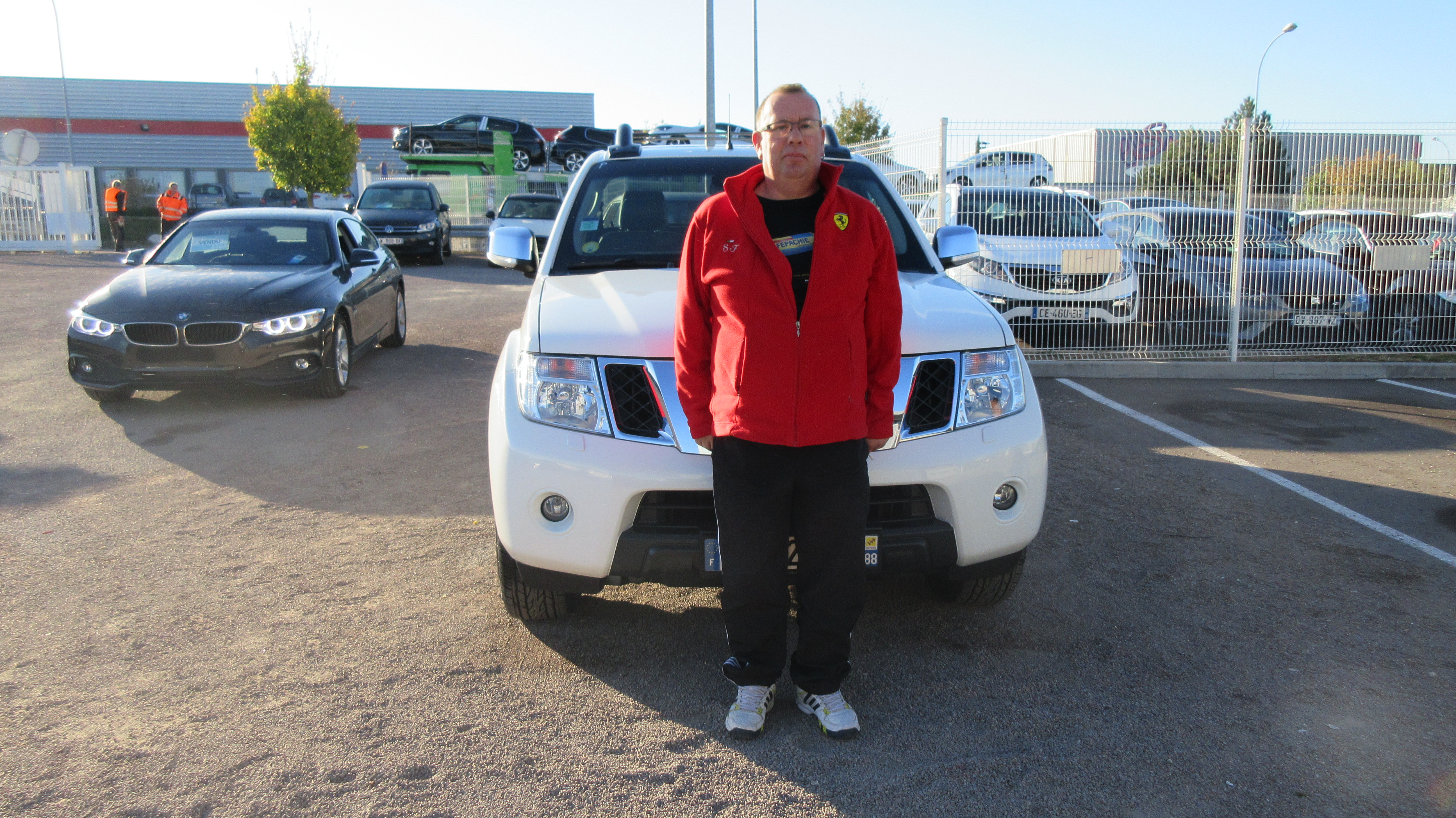 Avis-mandataire-auto-Emotors-Nissan-Navara-Double-cab-dci-190-4p.