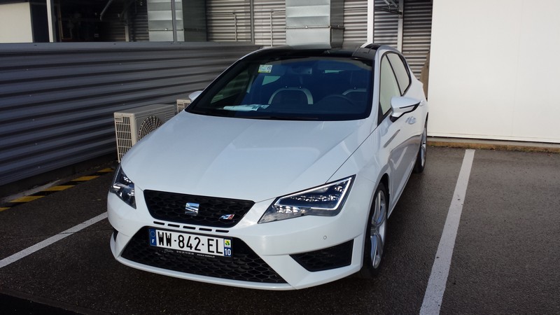 Avis-mandataire-auto-Emotors--Seat-leon-cupra-tsi-265-dsg-plus-toit-ouvrant-panoramique-.