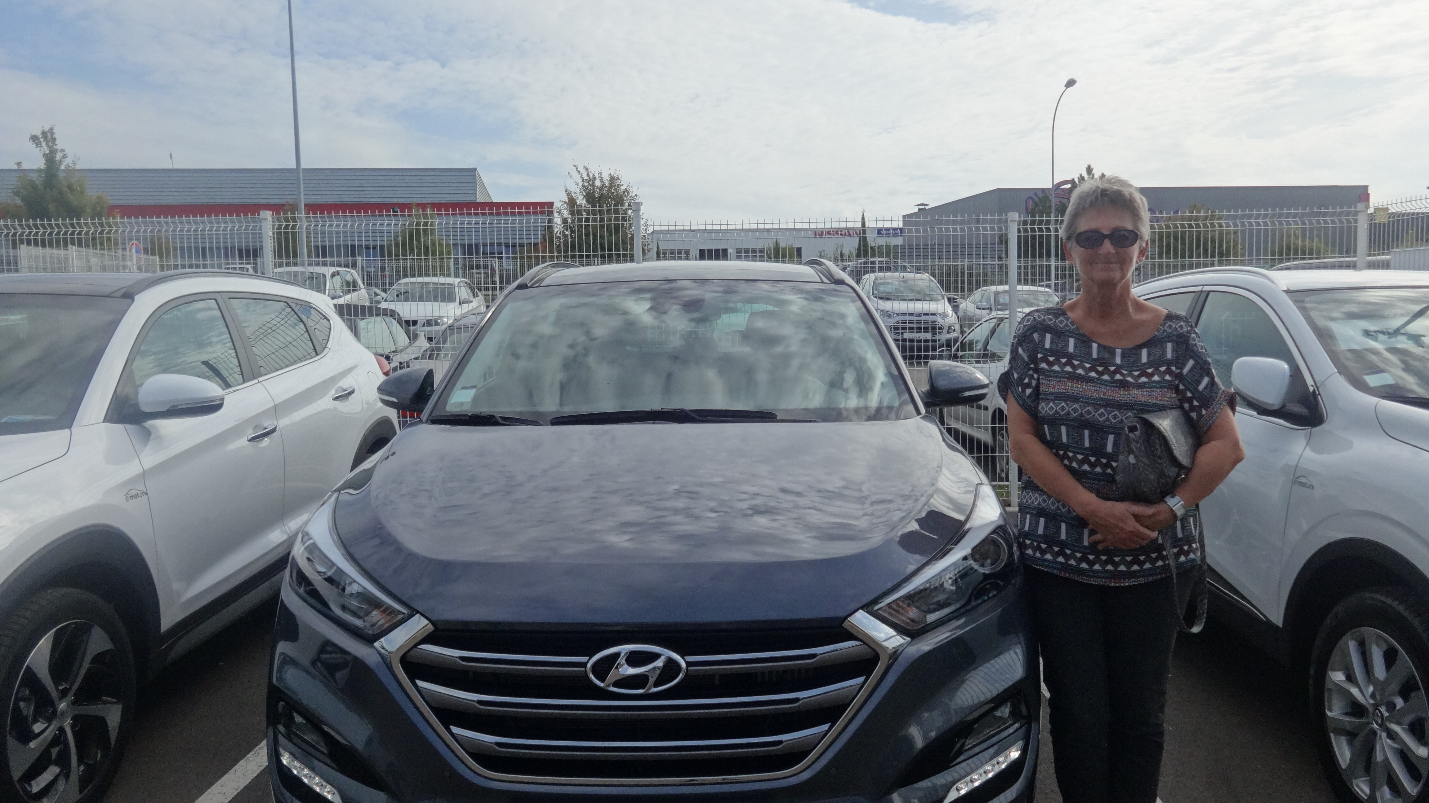 Avis-mandataire-auto-Emotors-Hyundai-Tucson-Creative-crdi-141-dct-7-4x2.