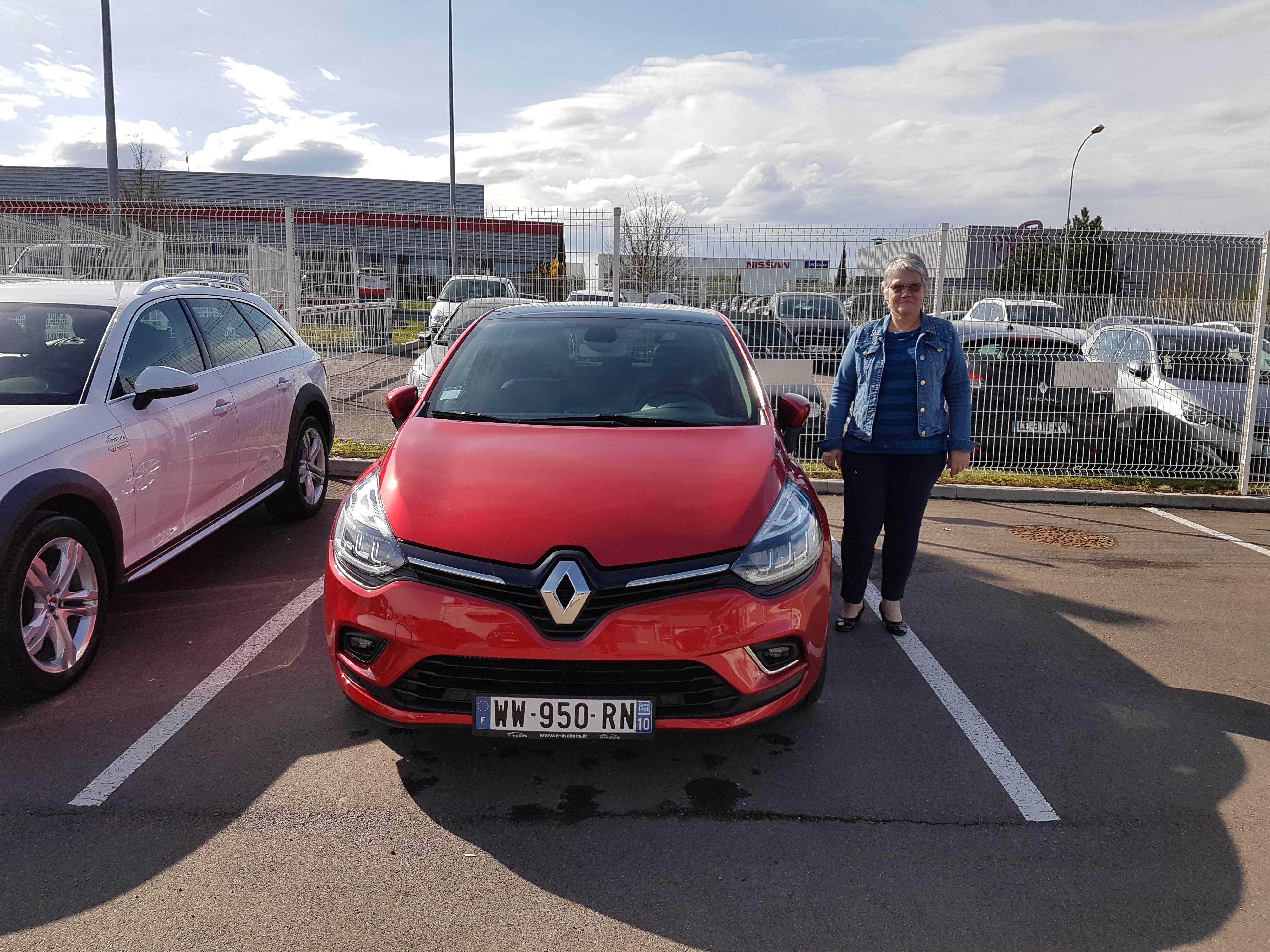 Avis-mandataire-auto-Emotors-Renault-Clio-iv-estate-Clio-estate-intens-dci-90-energy-plus-toit-vitr.