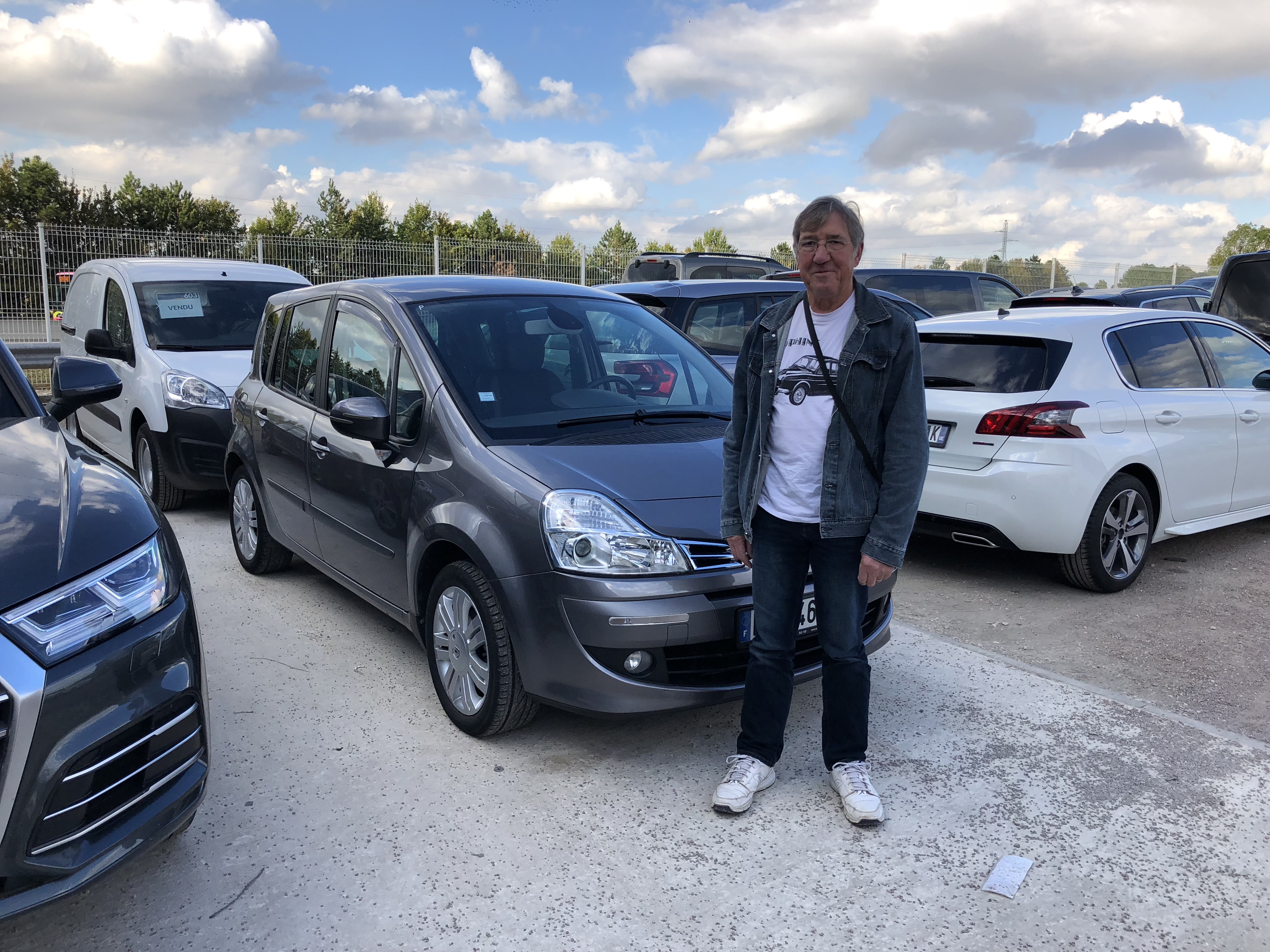 Avis-mandataire-auto-Emotors-Renault-Grand-modus-Exception-110-automatique.