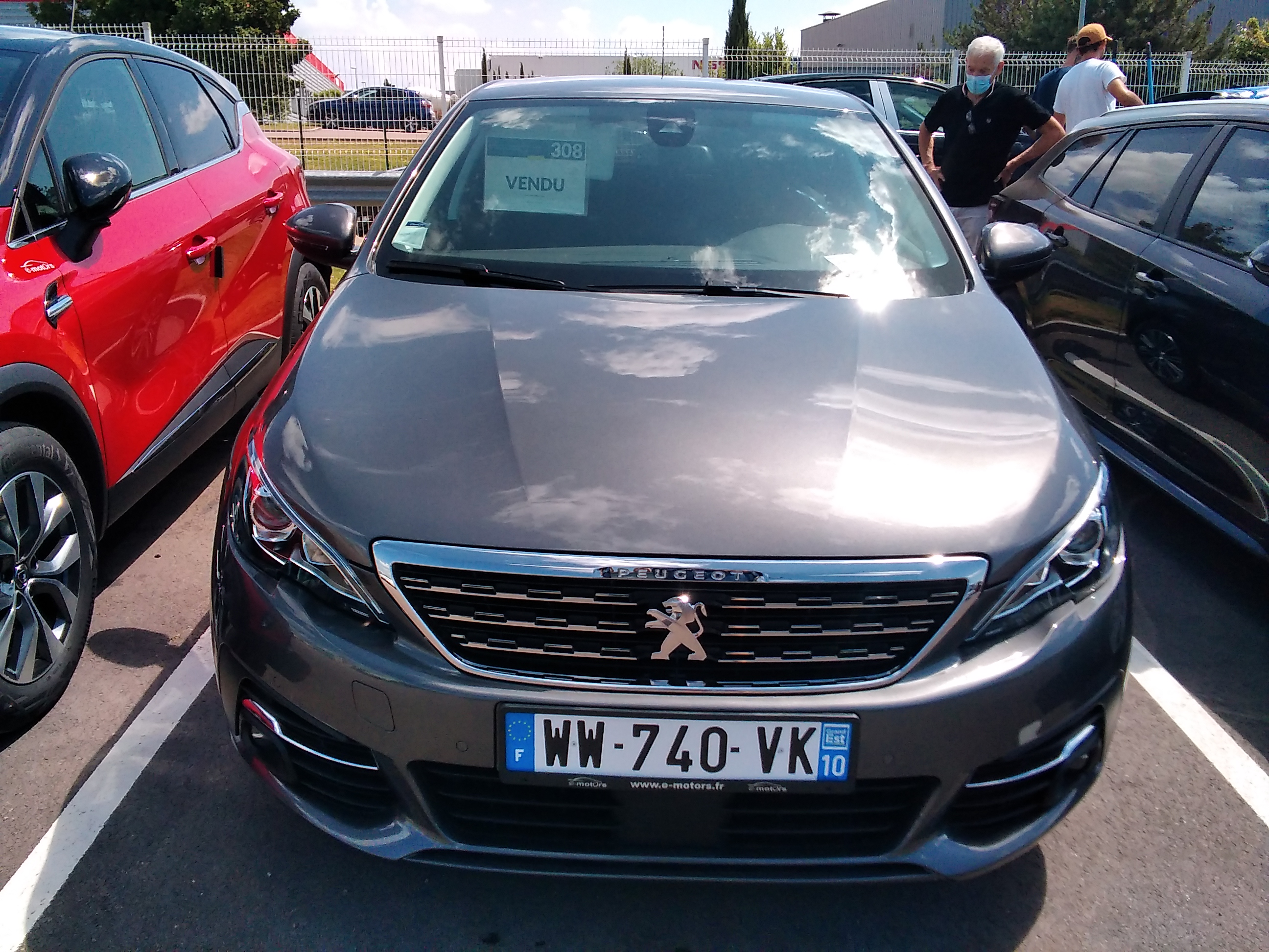 Avis-mandataire-auto-Emotors-Peugeot-308-Allure-pack-bluehdi-130-plus-jantes-16-zircon-diamant-es.
