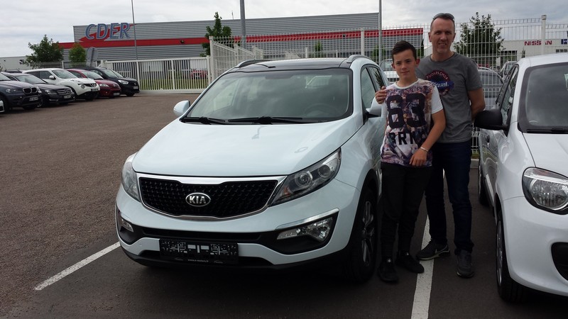Avis-mandataire-auto-Emotors--Kia-sportage-active-crdi-115-4x2-plus-gps-plus-toit-vitr-.
